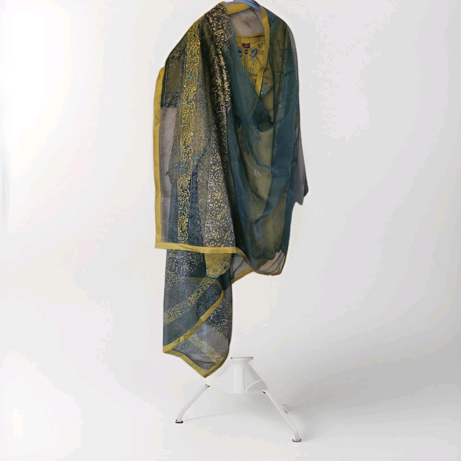 Pakistani Olive Green suite w/ Organza Dupatta thread Embroidery by Posh Brand L