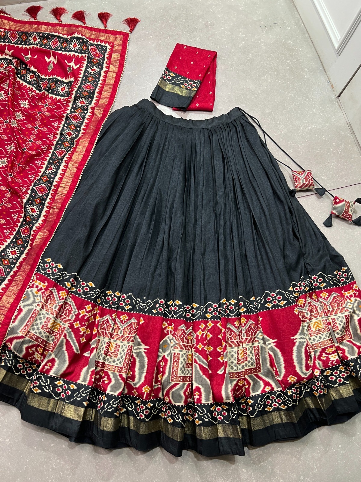Pakistani Bollywood Lehenga Wedding Indian Designer Bridal Party Lengha Choli