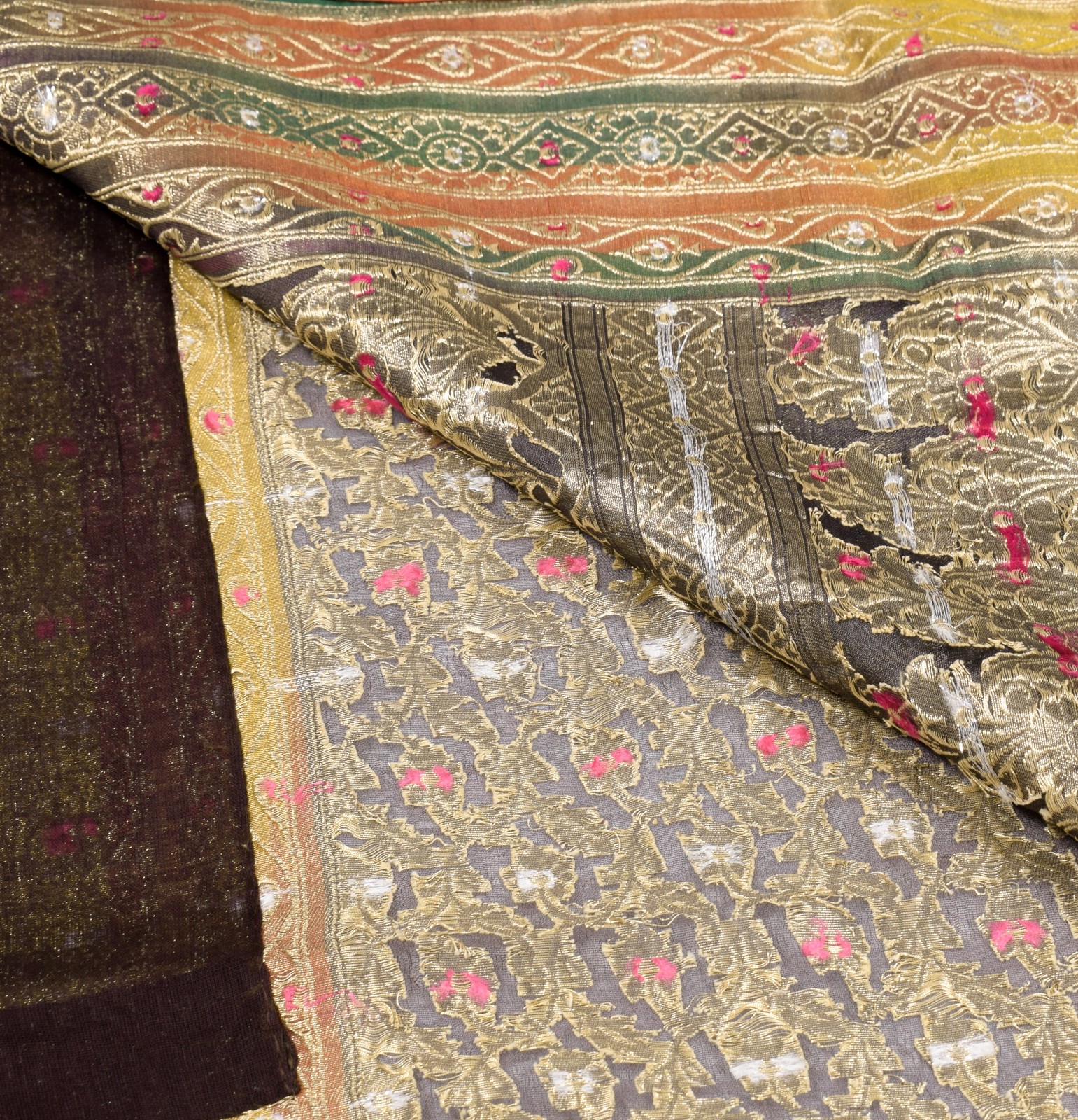Sushila Vintage Heavy Banarasi Saree PureSilk Brocade Brownish Mauve Sari Fabric