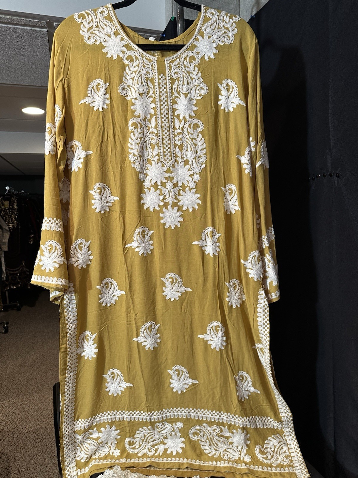 Beautiful soft linen Front & back emb-3 pc suit-emb plazo, laced dupatta-$40