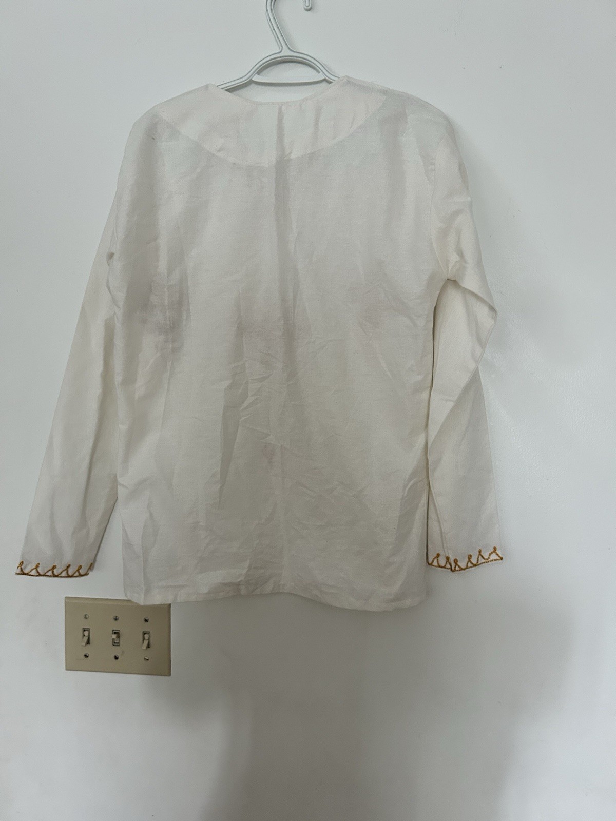 Traditional Ethiopian Shirt with Hand Embroidery White with Gold Detail Size M