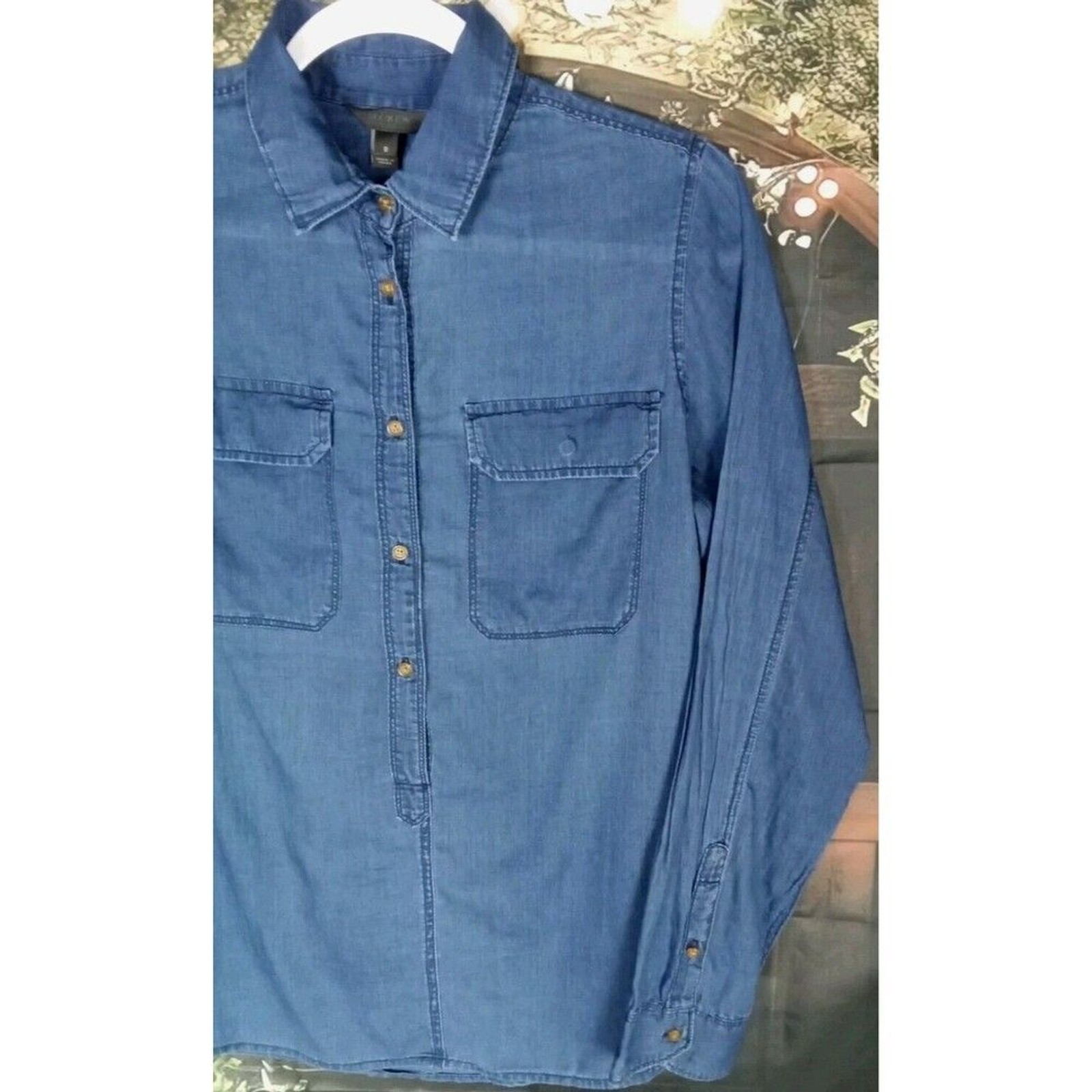 J. Crew Women’s Half Button Shirt Size 8 Long Sleeve Blue Pockets Lightweight