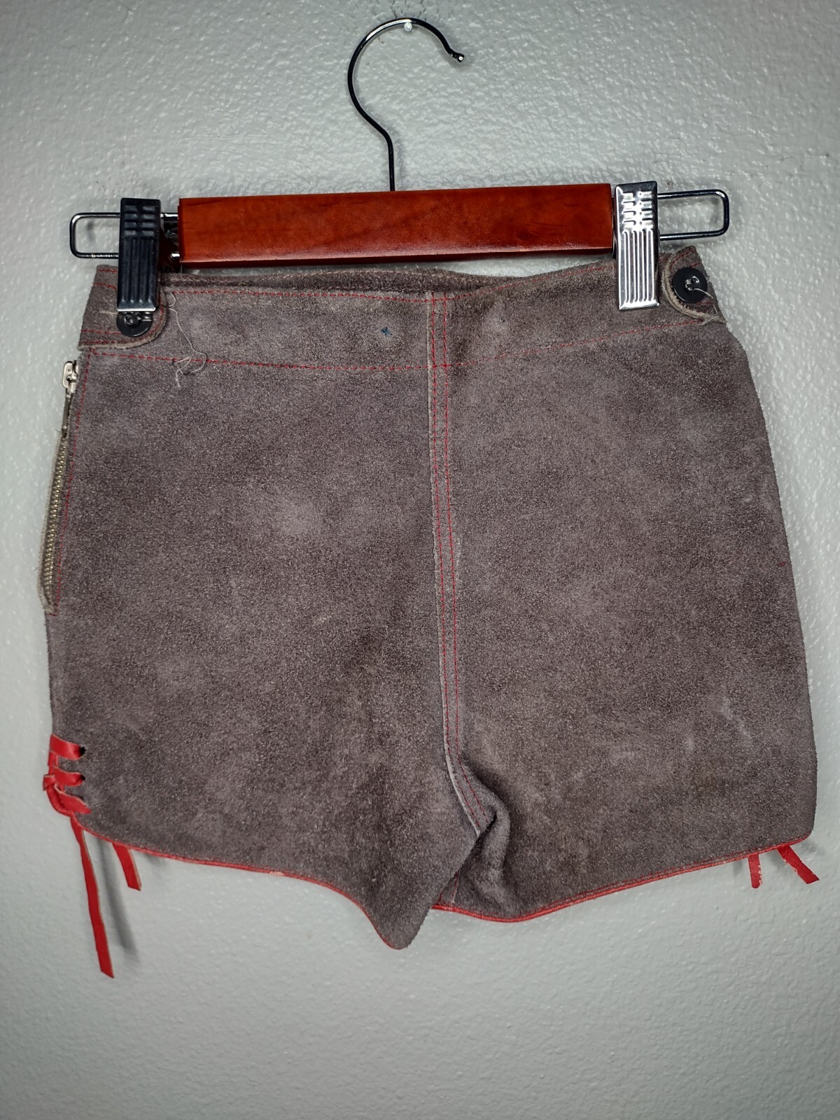 Vintage Girls Leather German Lederhosen Youth Kids Oktoberfest Shorts Heart B