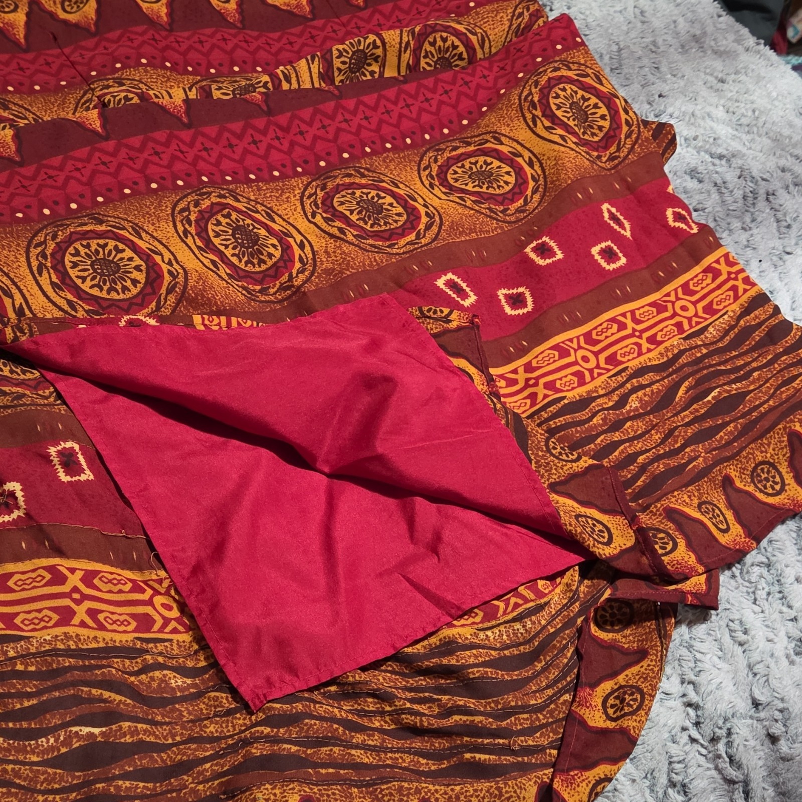 Sari/Saree Red Gold Orange Patterned Textile Traditional Indian Saree