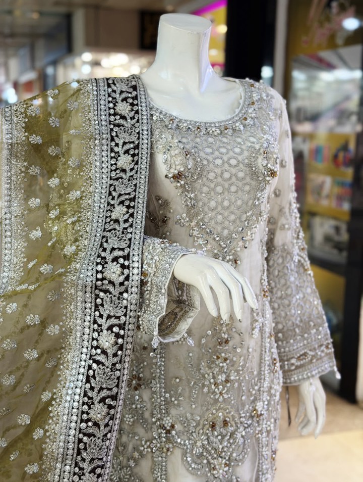 Luxury Pakistani Bridal & Partywear Outfit Embroided Shirt Dupatta With Gharara