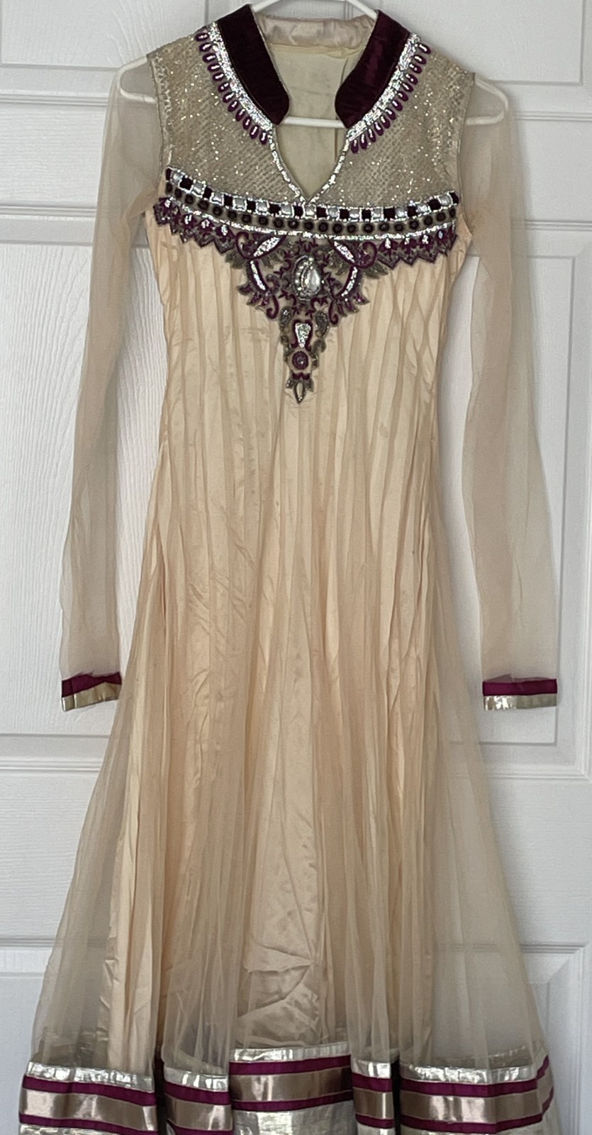 Gorgeous India Anarkali Suit Dress Cream Purple Velvet Net Stone work XS – L