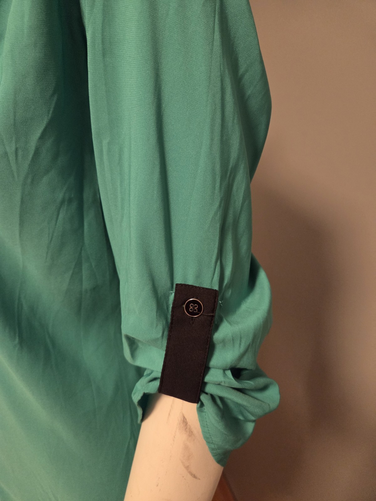 New York & Company Green Black Trim Blouse Top M 4 6