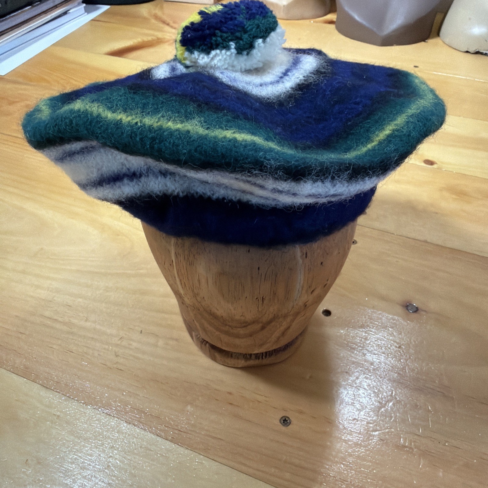 Scottish Tam Hat 100% Wool Made in Scotland Dress Gordon