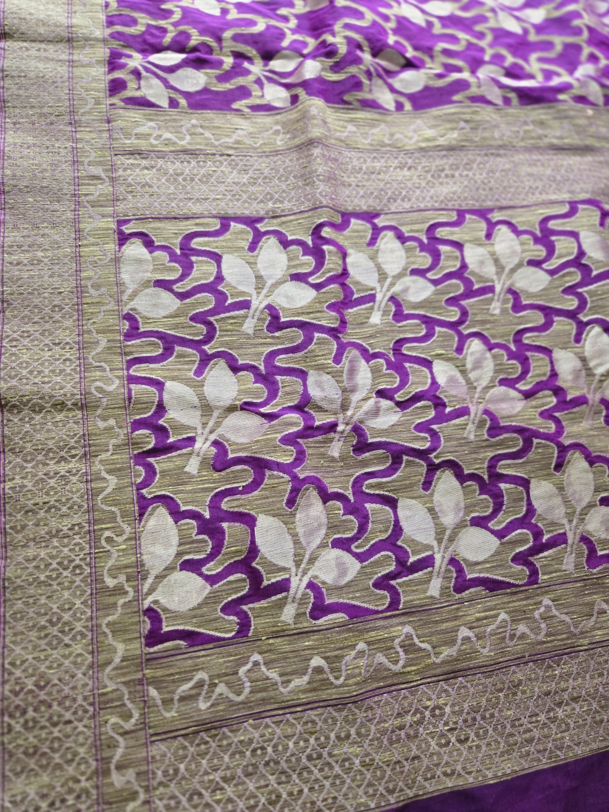 Handloom Cotton Silk Embroidered Saree (B5)