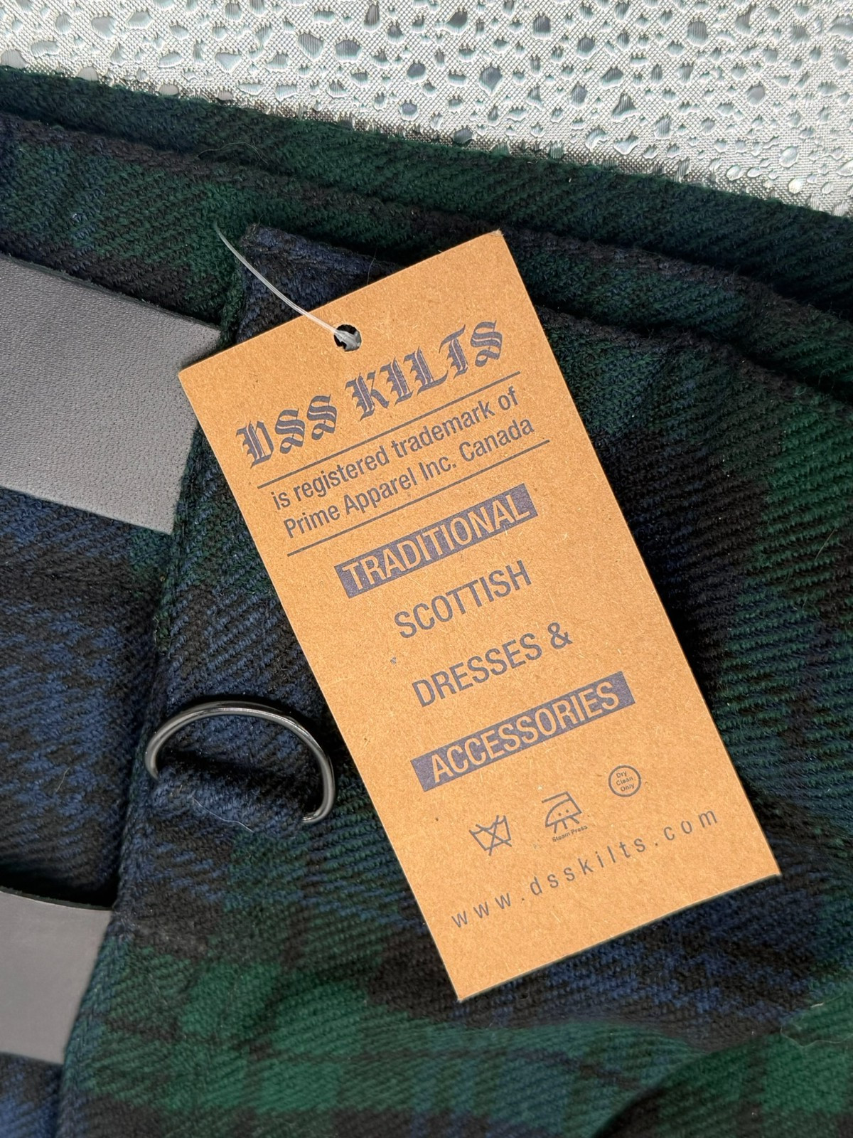 DSS Kilts Men’s Utility Kilt Black Watch Tartan Plaid Cargo Pockets Size 32 NEW