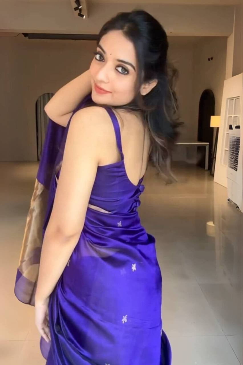 Royal Purple Lichi Silk Saree with Silver Zari Border & Rich Pallu