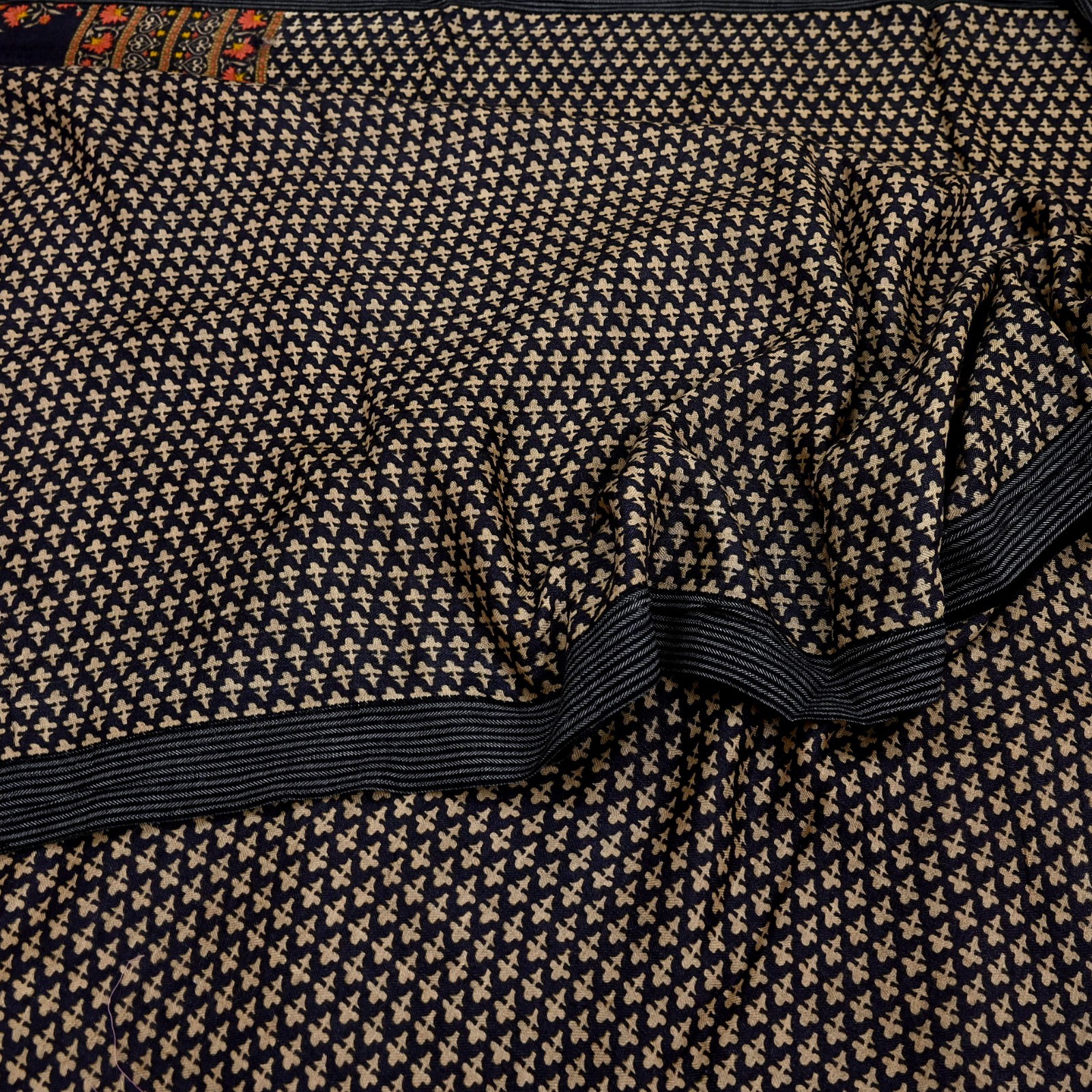 Vintage Black & Beige Saree Pure Woolen Woven Printed Sari Warm Craft Fabric 5Yd