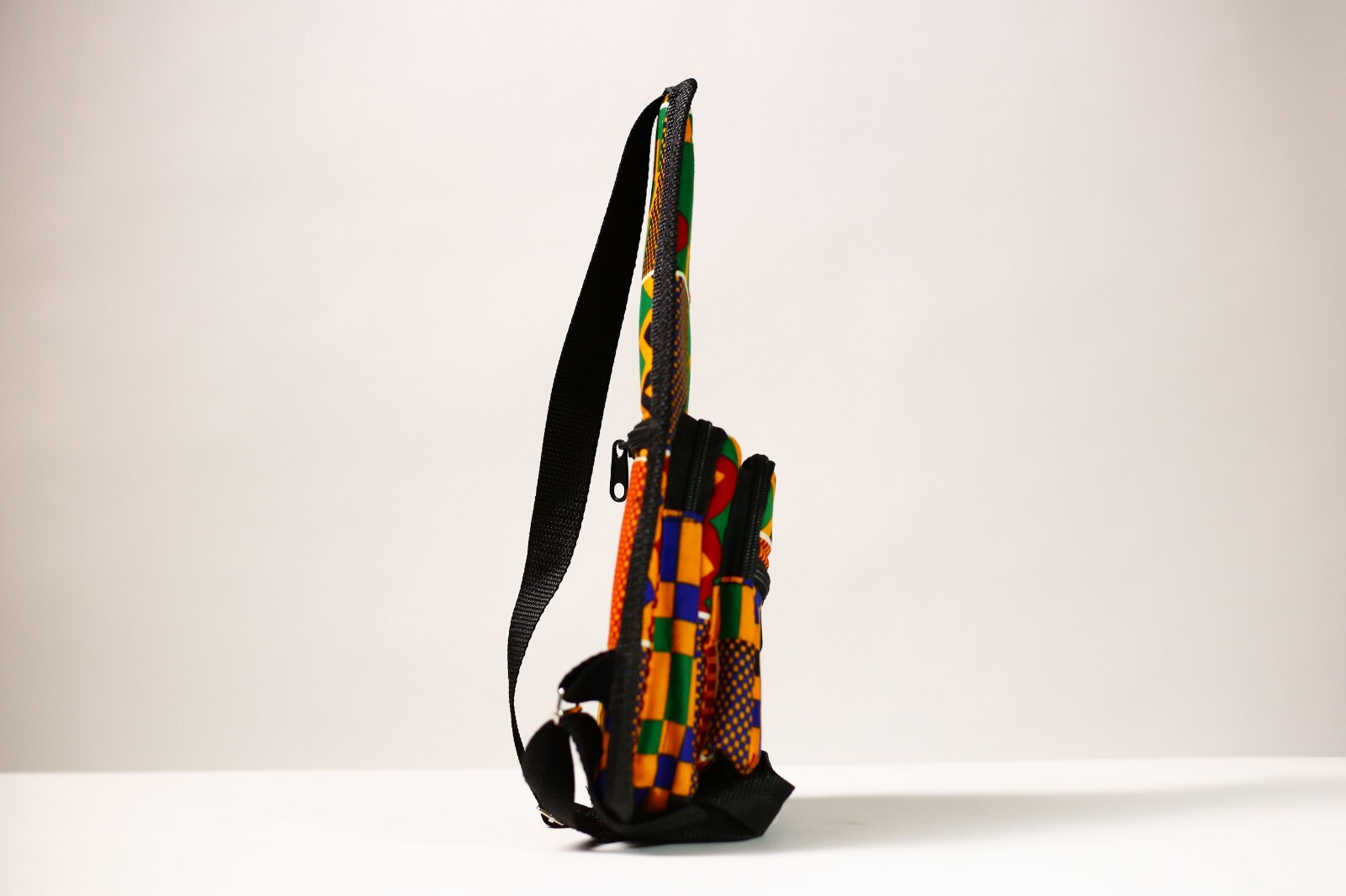 African Art-Inspired Lightweight Backpack for School Travel and Teens Boo -G4492