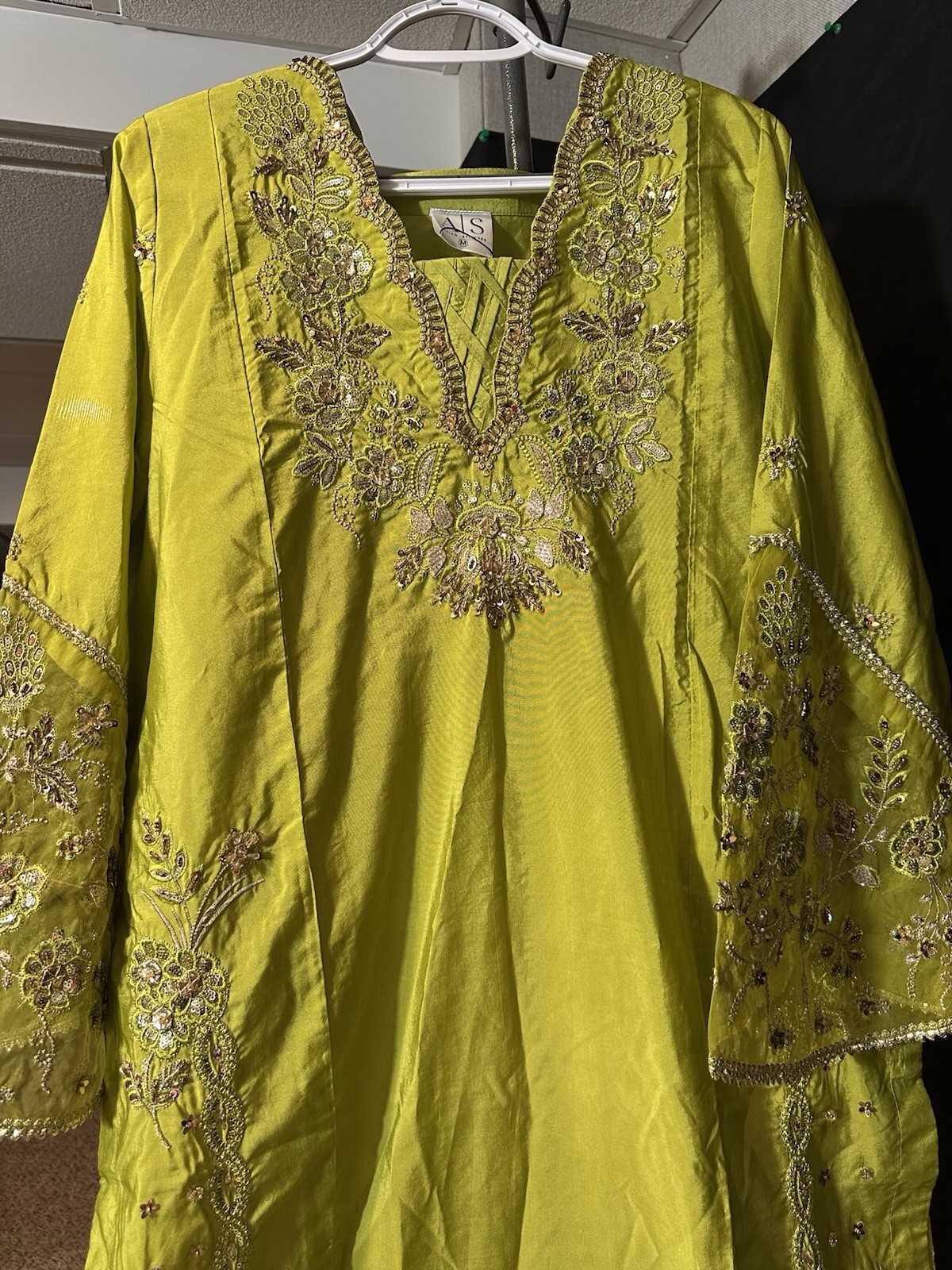 ASIAN STITCH ZARQUN BRAND – Emb Raw Silk Front & Back Emb, Net Lux Dupatta – $75