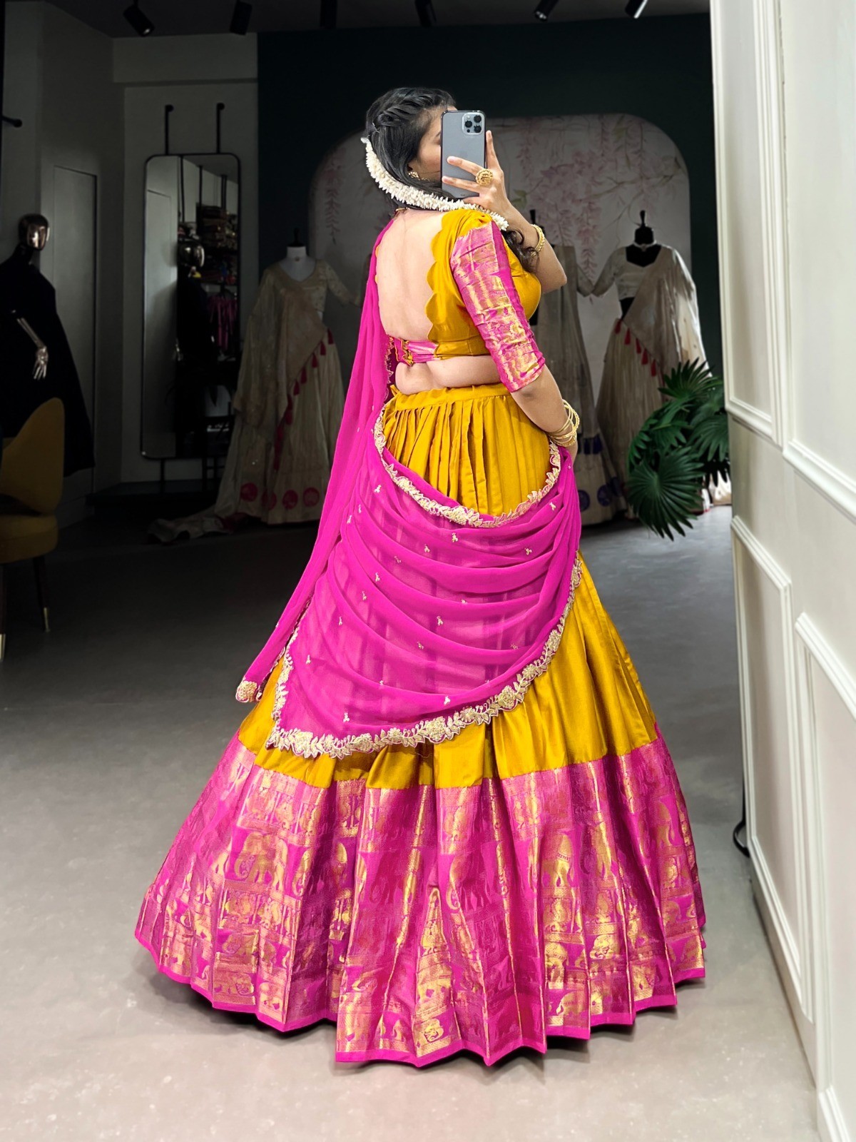 INDIAN WEAR LEHENGA CHOLI BOLLYWOOD PARTY PAKISTANI NEW DESIGNER NEW WEDDING