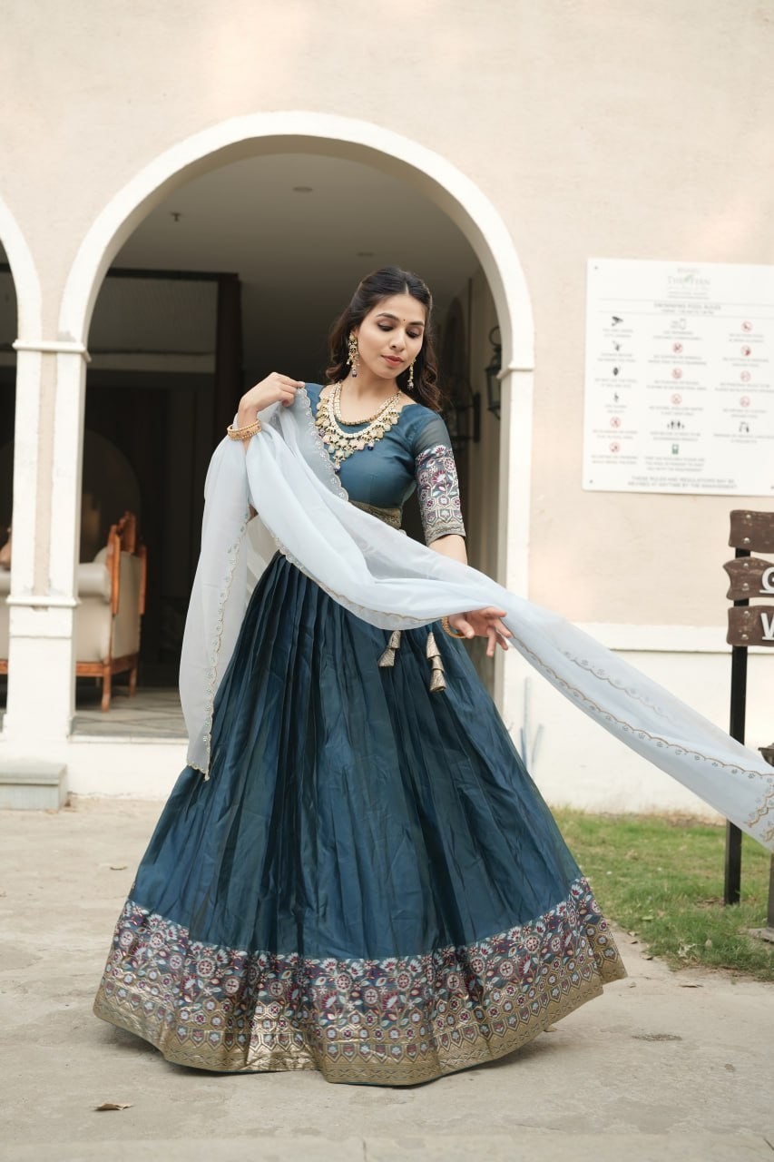 Traditional Indian Shimmar Lehenga Choli Zari Weaving Party Wear