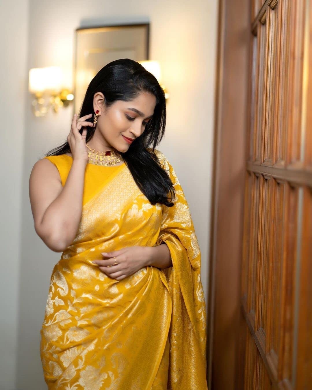 TRADITIONAL PARTY WEAR SOFT SILK INDIAN WEDDING WEAR KANJEEVARAM SAREE SARI