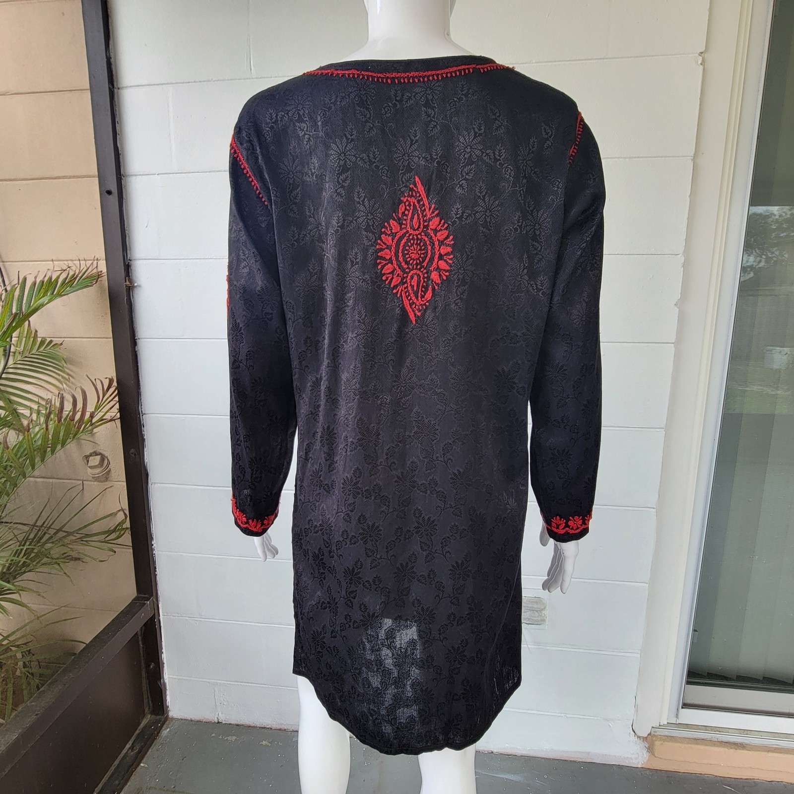 Lucknowi Chikankari Kurti Embroidered Black Red Georgette Indian Tunic Size M