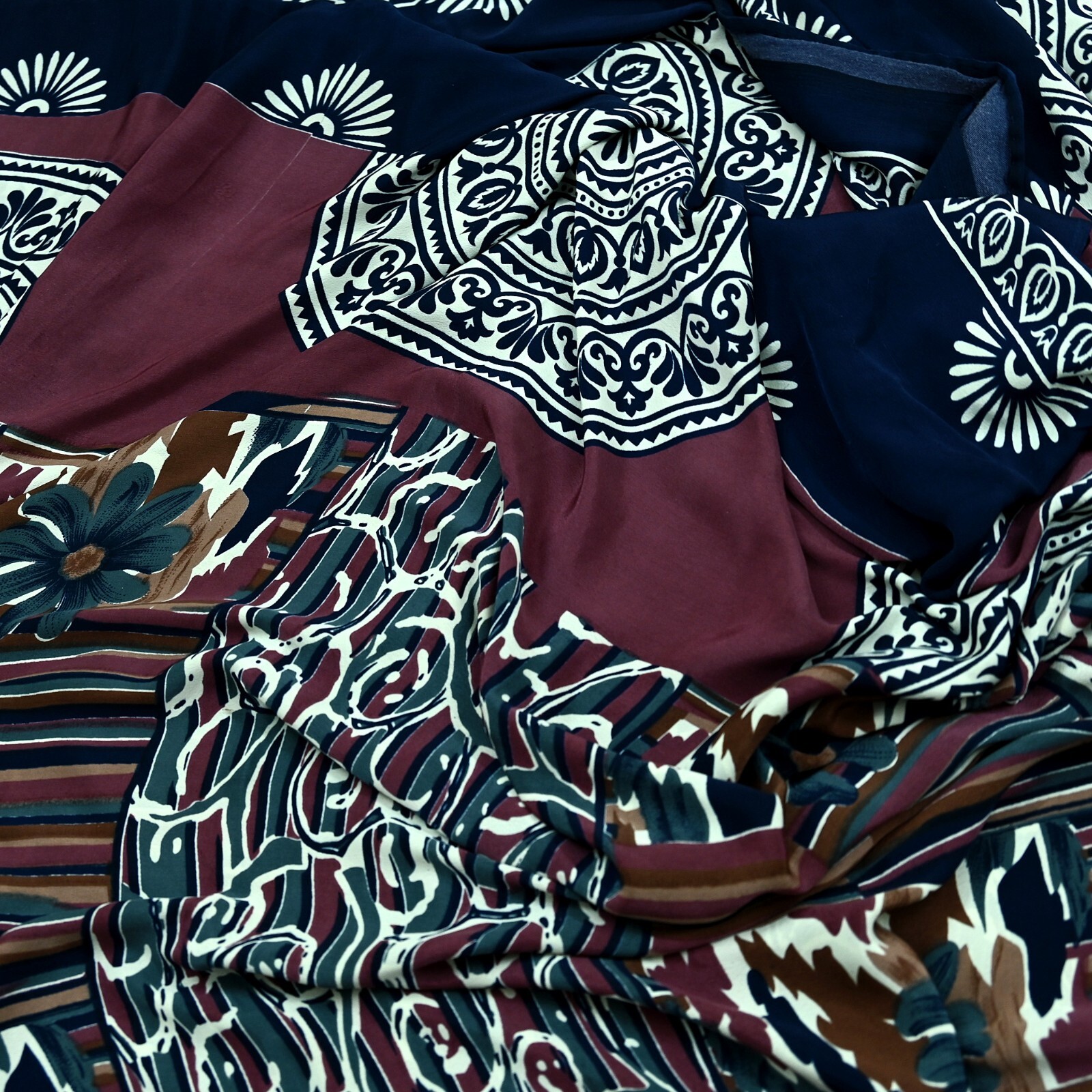 Vintage Sari Pink & Blue Moss Crepe Printed Sarees Craft Fabric 5yd Sewing Soft