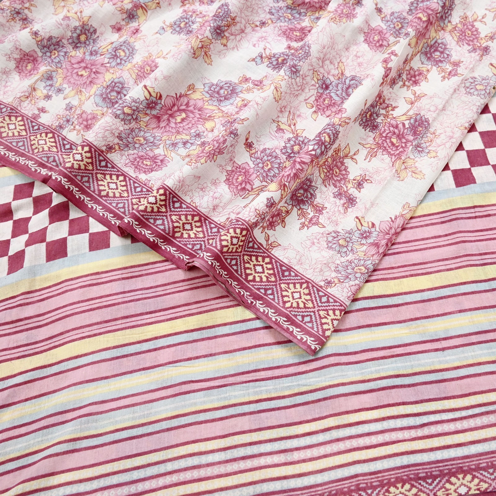 Vintage Sari Ivory & Pink Printed Blend Cotton Saree Craft Fabric 5Yd Soft Sewi