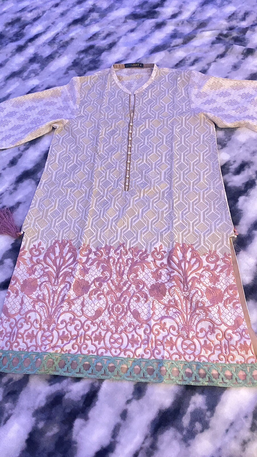 Pakistani Designer Kurta Limelight