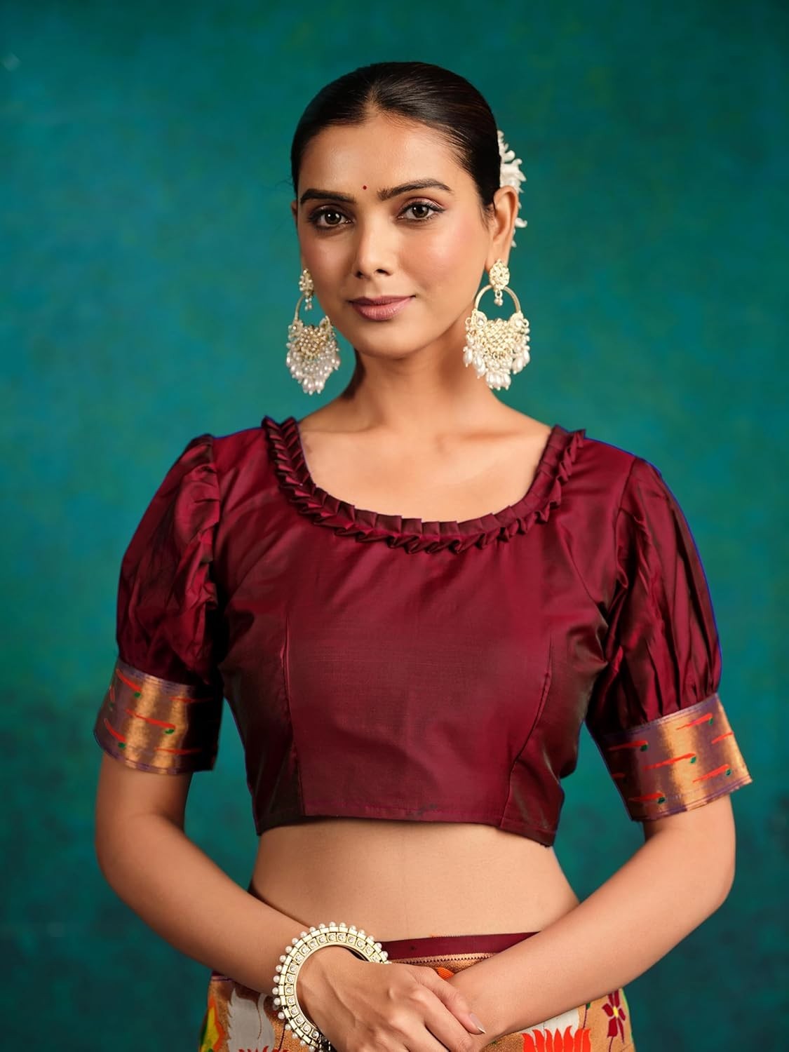 Women’s Pure Silk Paithani Woven Saree With Blouse Piece