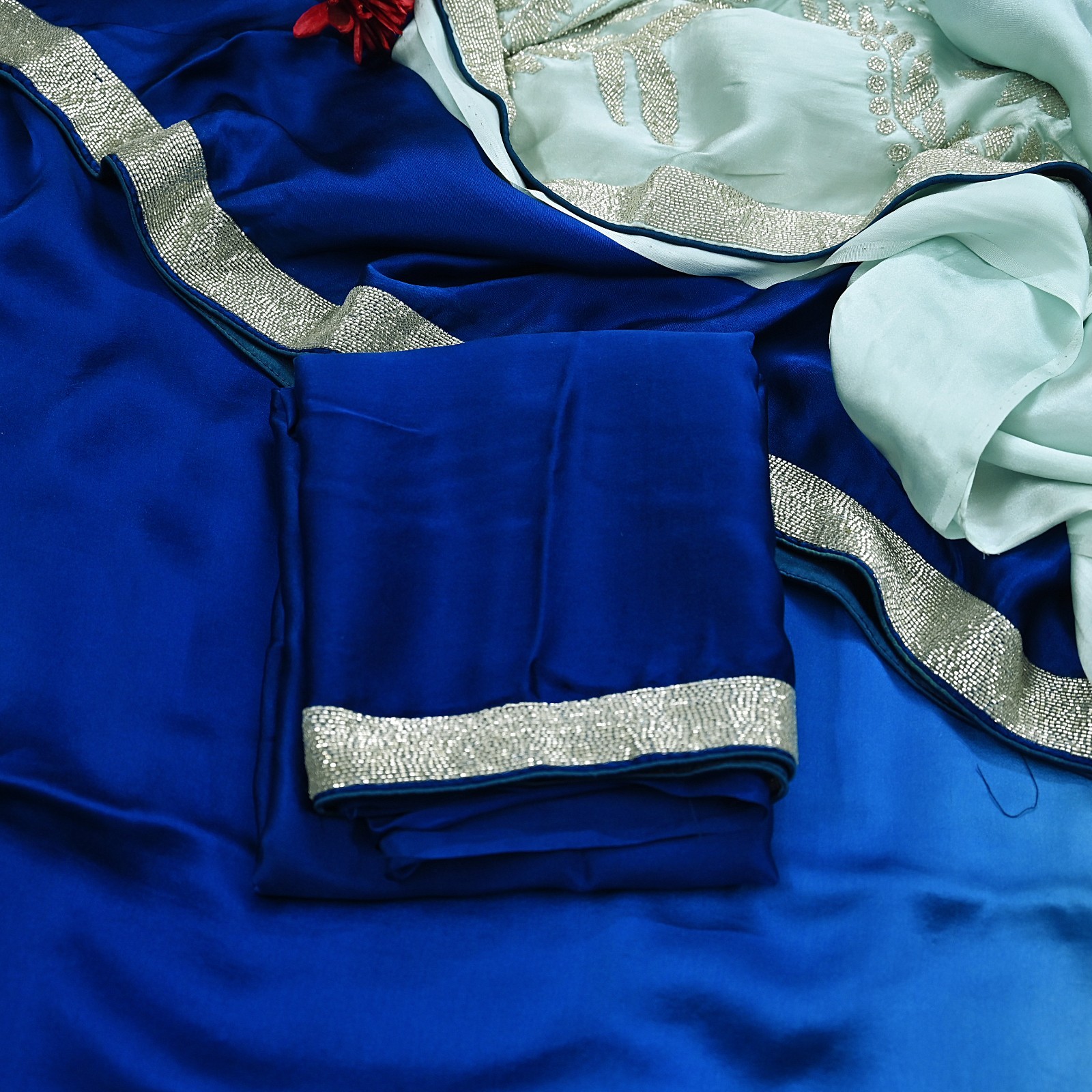 Rare Vintage Green & Blue Pure Satin Silk Saree Hand Embroidered Fabric 5.5 Yard