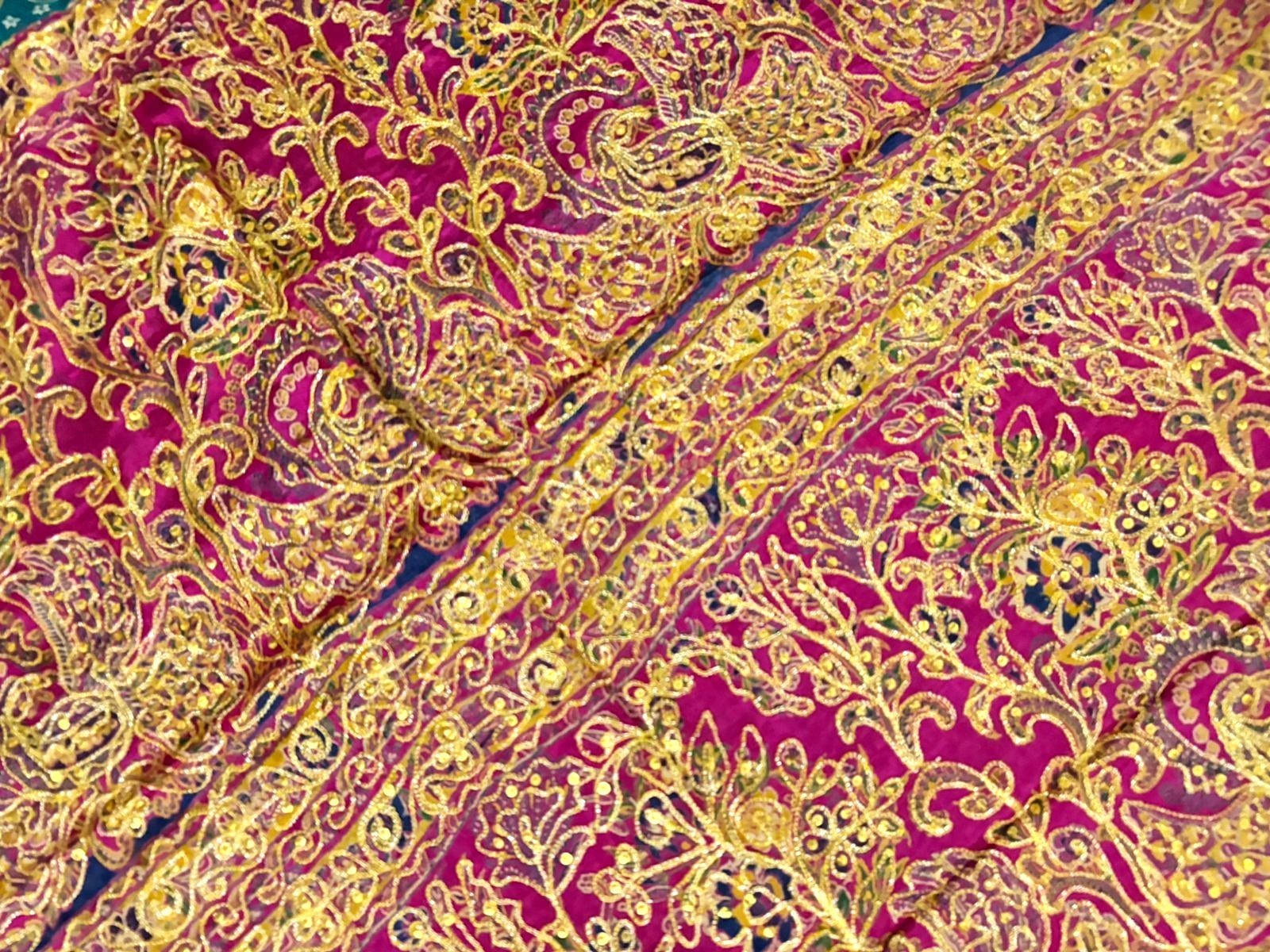 Bridal Saree Indian Women Wrap 5YD Used Sari Vintage Silk Dress Scrap Material