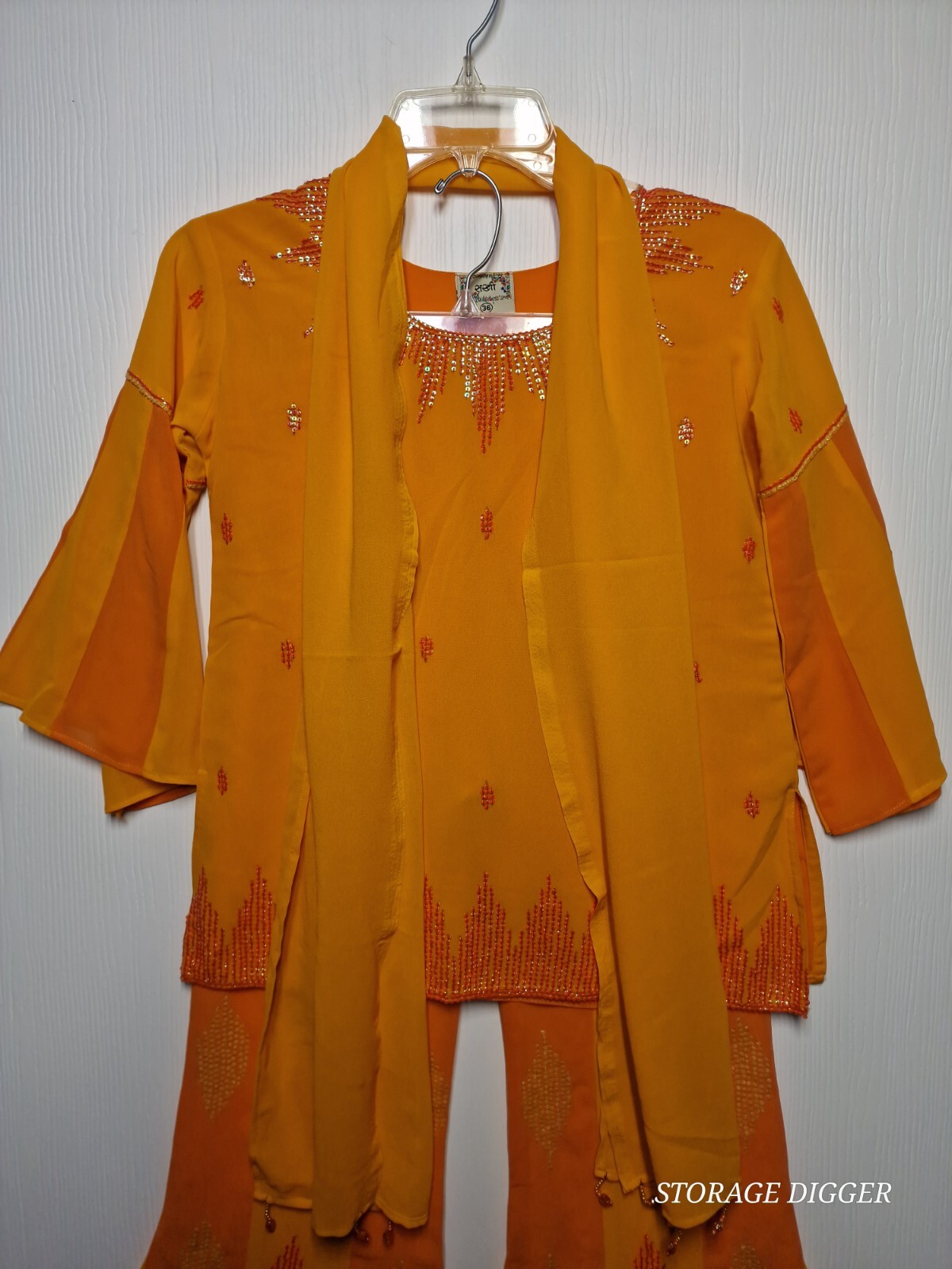 Indian Dupatta Kurta Sharara Set Women’s 36 Orange Sequin Round Neck Formal