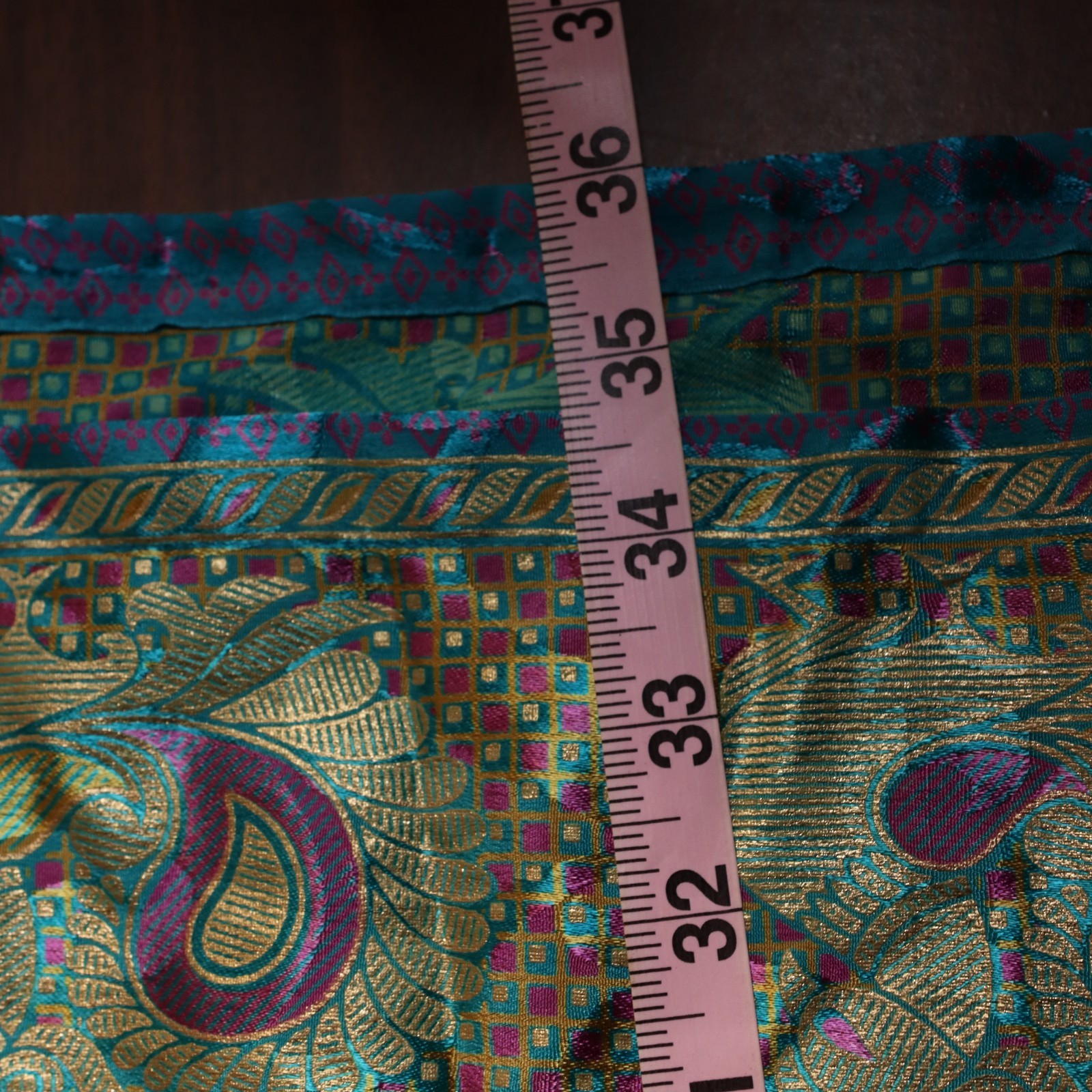 Short Kurtis for Women Blue Size 38 Peacock Print Shiny No Brand HAS FLAWS