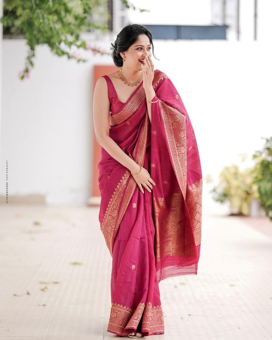 Sari Women’s Woven Design Banarasi Style Soft Lichi Silk Saree With Blouse Piece