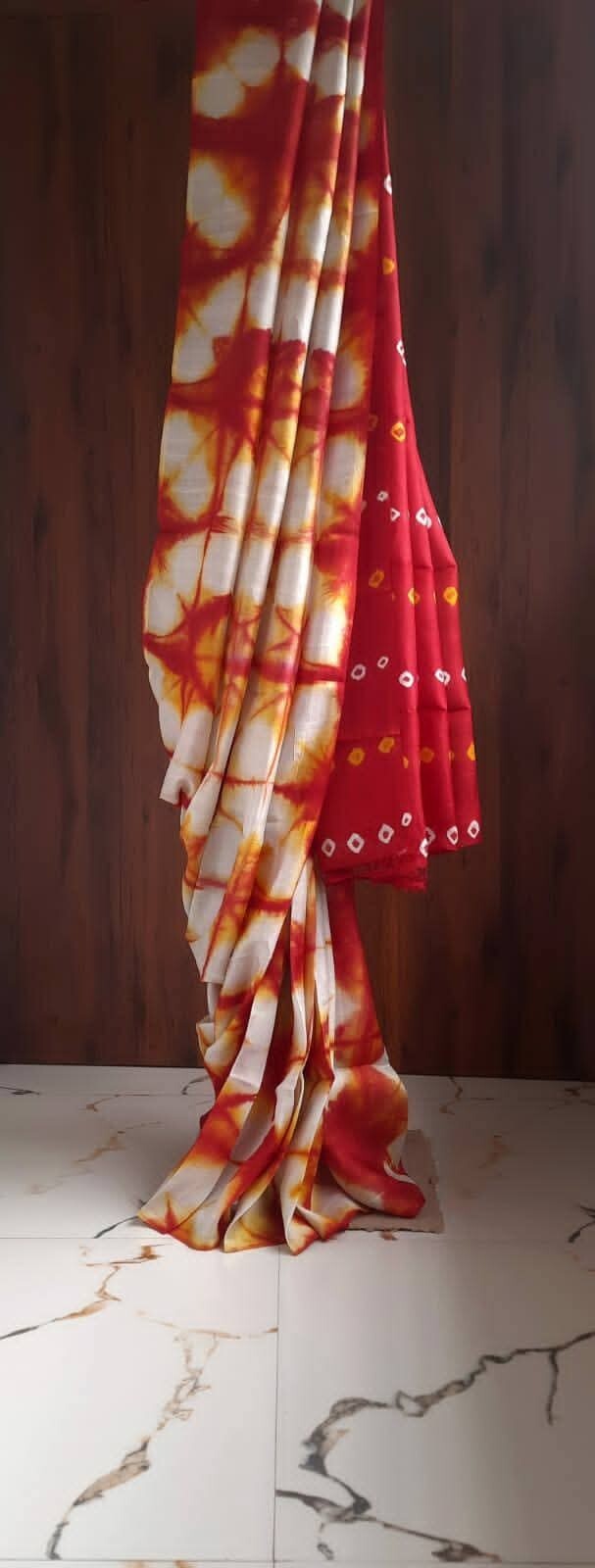 Red White Tie & Dye Hand Bandhej Pure Silk Saree