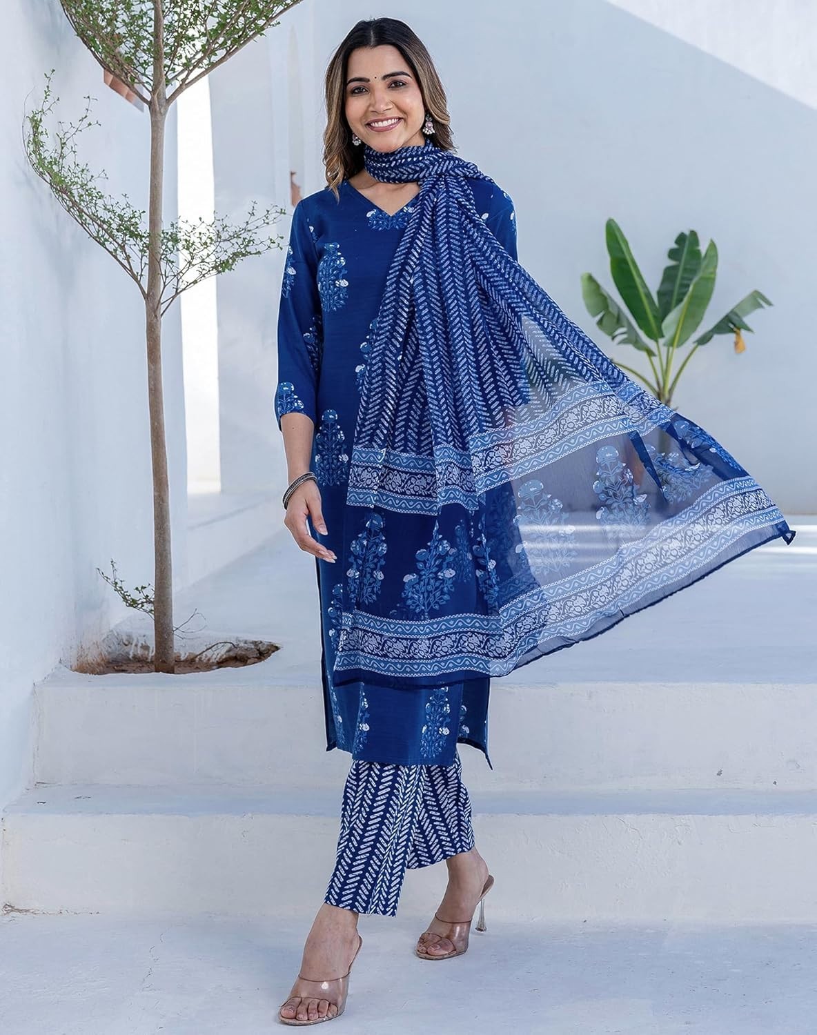 Women’s Rayon Blend Floral Printed Straight Kurta Pant with Dupatta Set