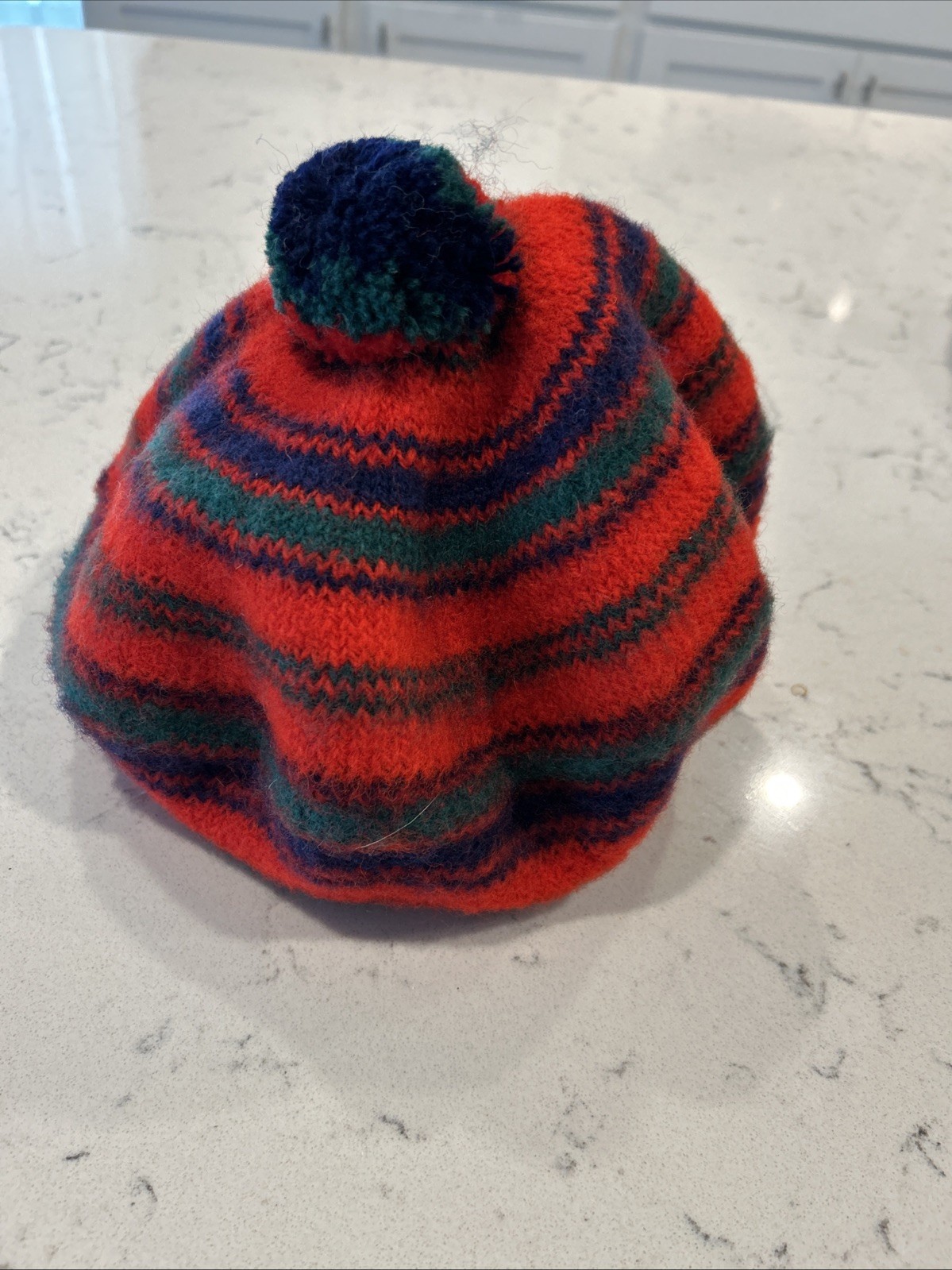 RED ROBERTSON Tam o’ Shatner 100% Wool Flat W Pom Made in Scotland