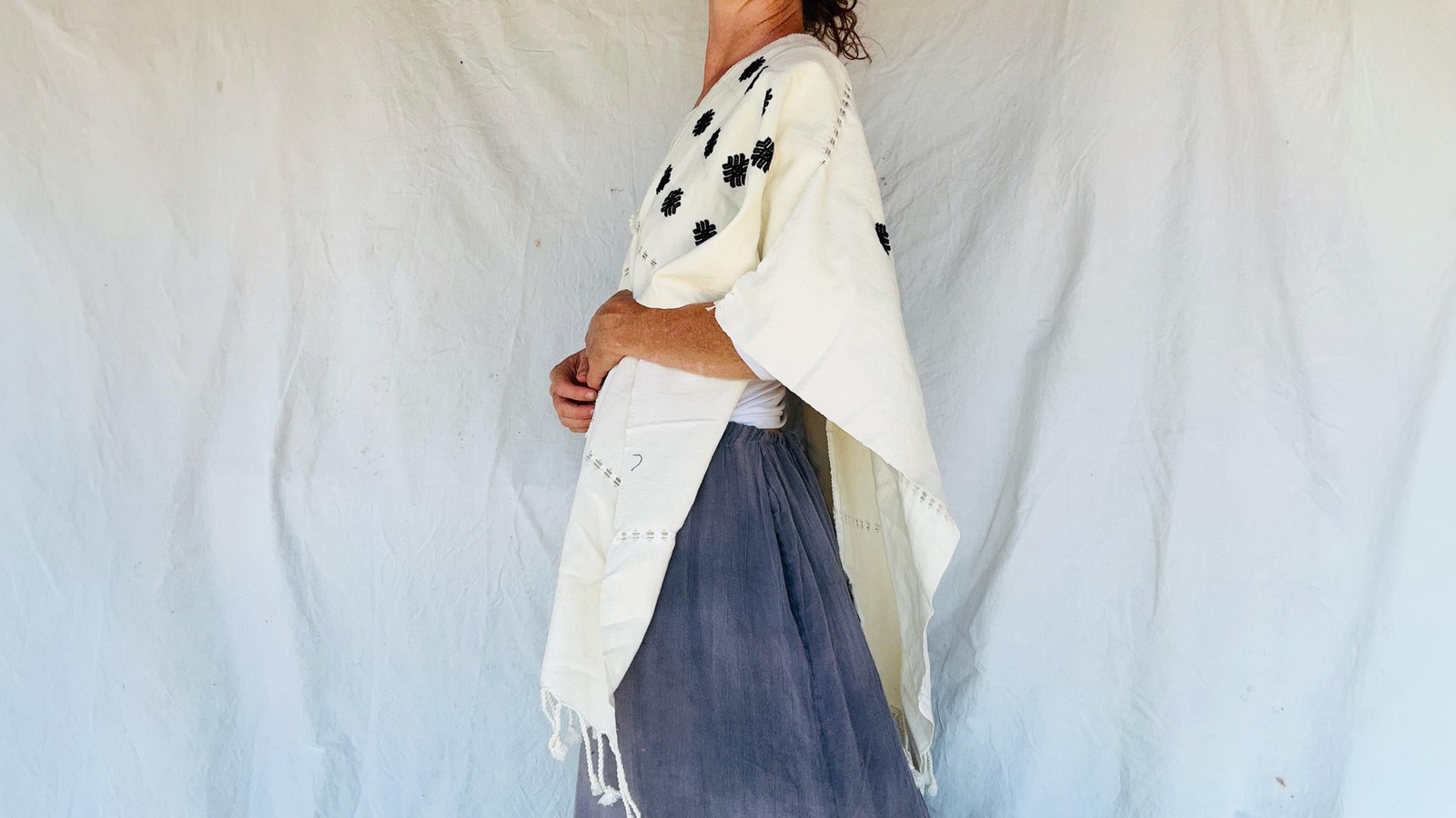 Fringe Poncho. San Andres Larrainzar. Mayan. Chiapas Mexico. Hand-Woven