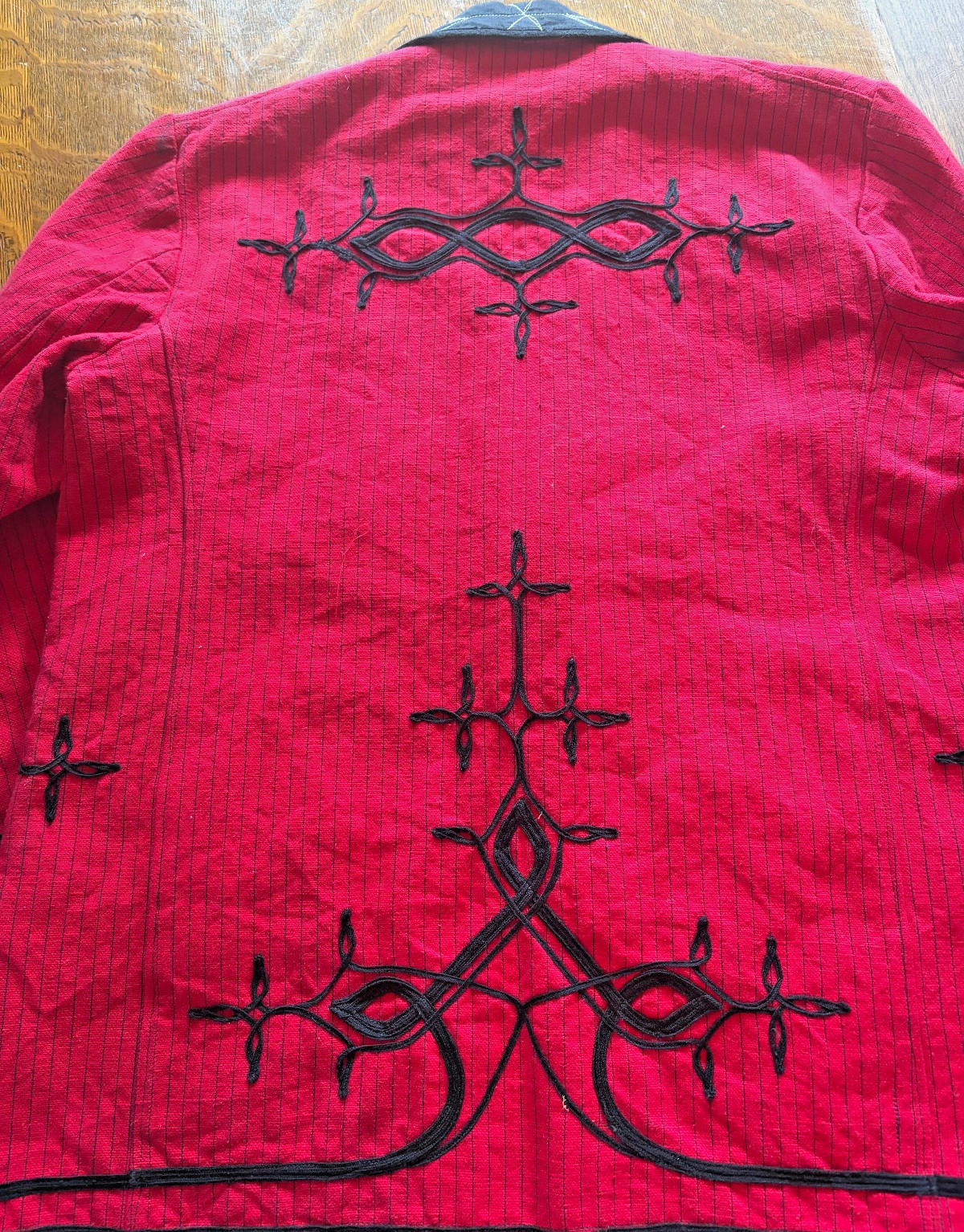 Vintage Guatemalan Red Solola Jacket Hand Woven Embroidered Cotton, Men’s Small
