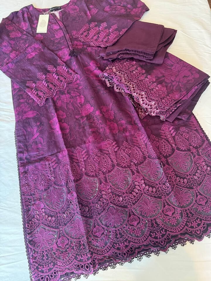 New 3pcs SADABAHAR chikankari collection soft khaddar M 42