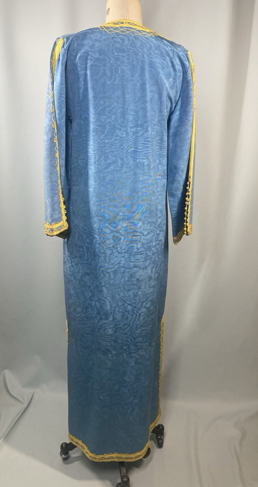 Vintage Robe Moroccan kaftan Middle East embroidered blue yellow tourist 60s 70s