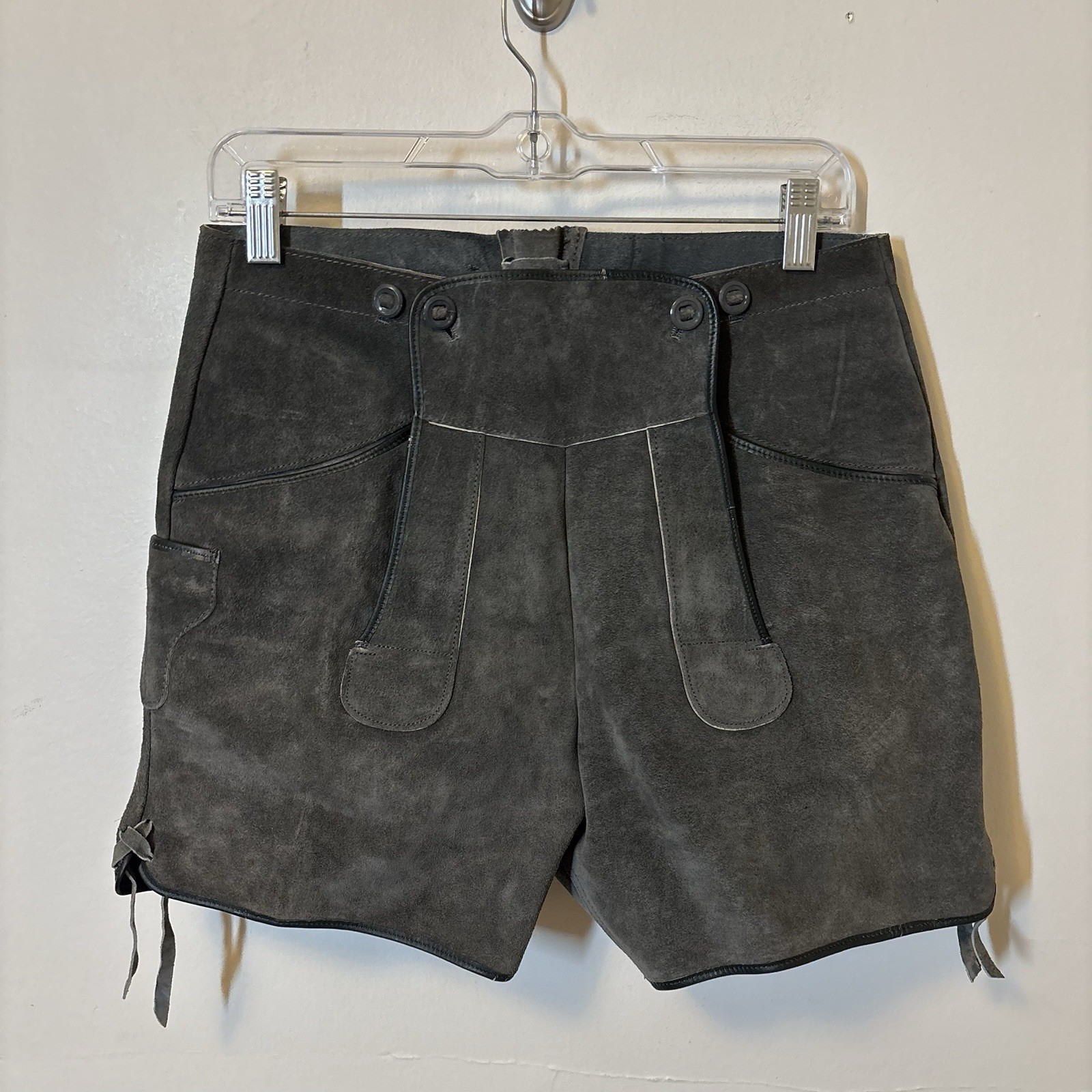 Lederhosen Shorts Leather Suede Men’s 30″ Waist Octoberfest Beer Garden Gray
