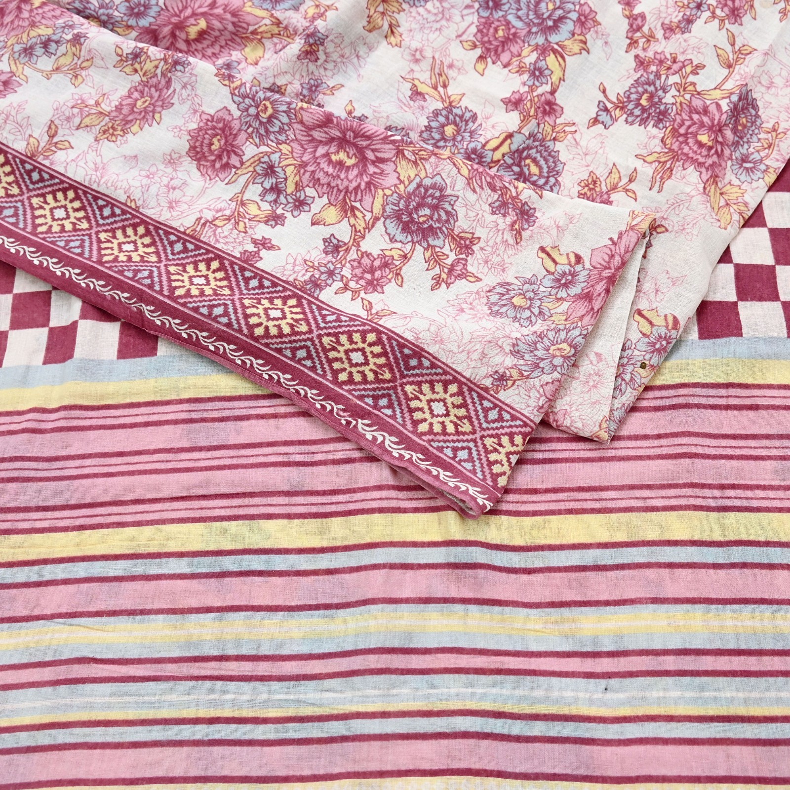 Vintage Sari Ivory & Pink Printed Blend Cotton Saree Craft Fabric 5Yd Soft Sewi