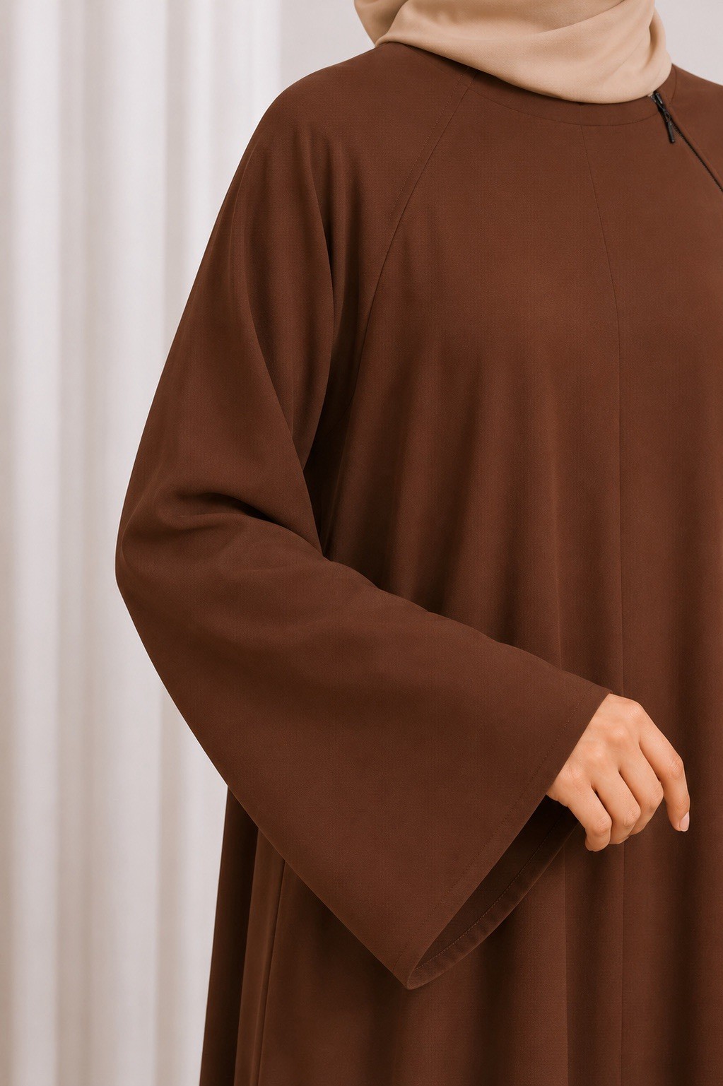 Handmade Women’s Brown Zipper Abaya Full Length Wide Sleeve Round Neck