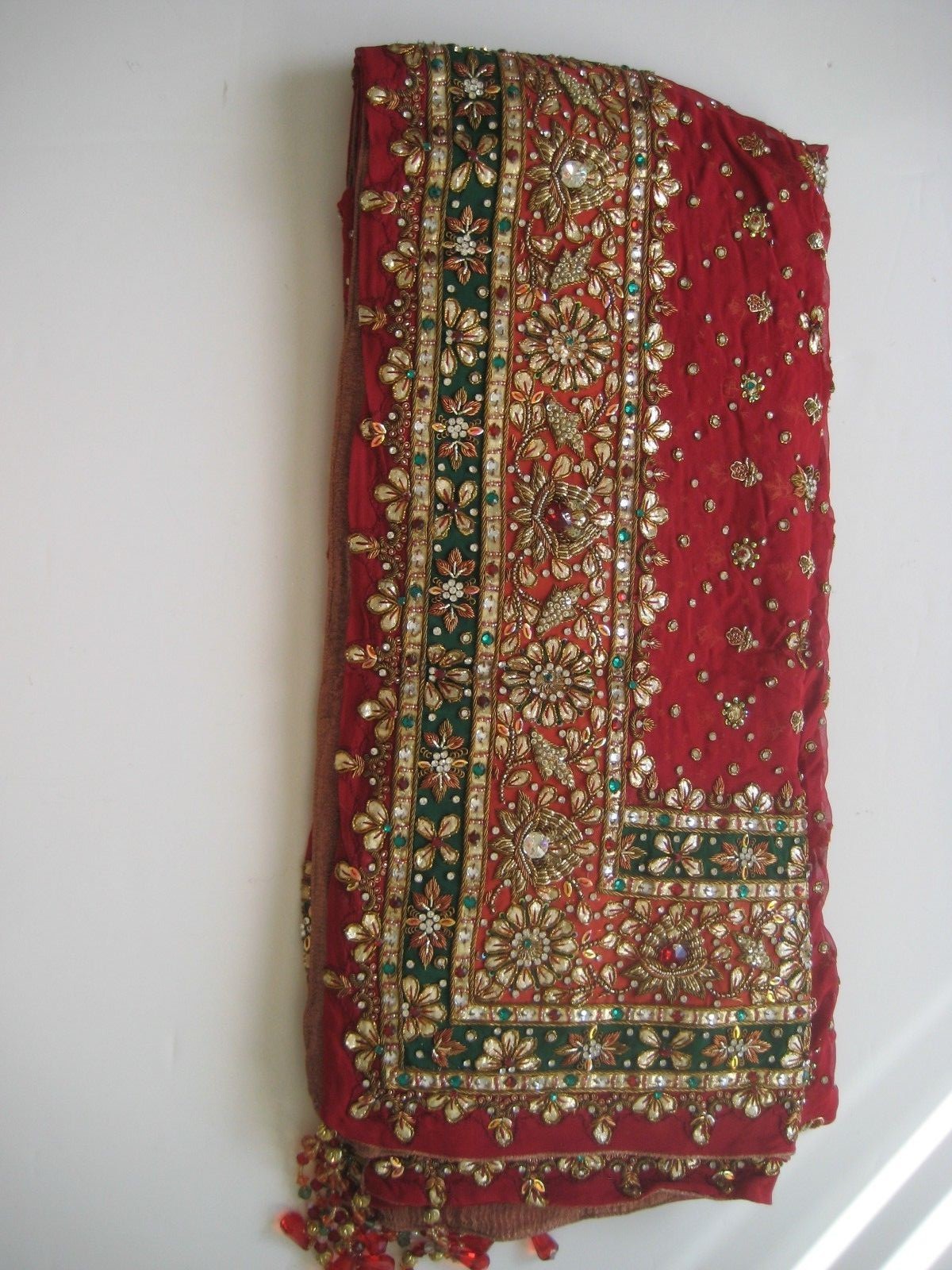 Chaniya Choli S/M Red/Green w/Embroidery-Gold/Rose Gold Beautiful 3 Pcs