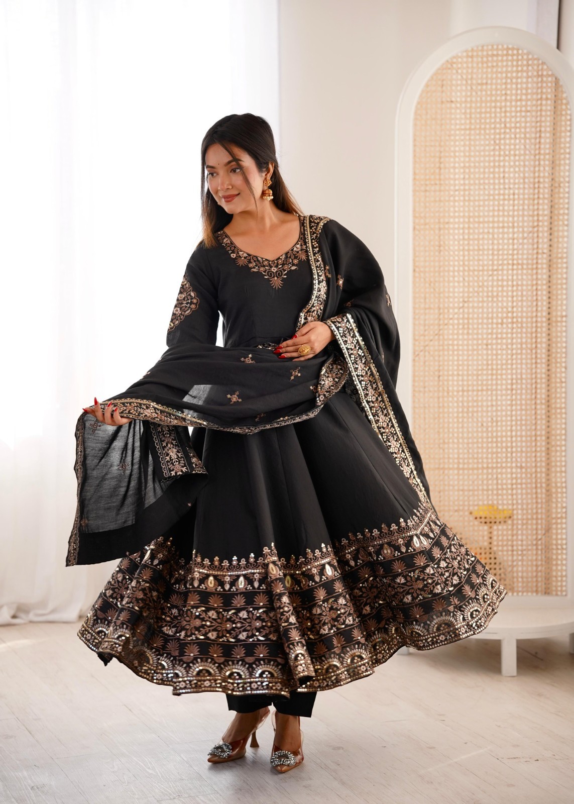 Readymade Women Bridal Roman Silk Black Gown Dupatta Wedding Wear Wedding Party