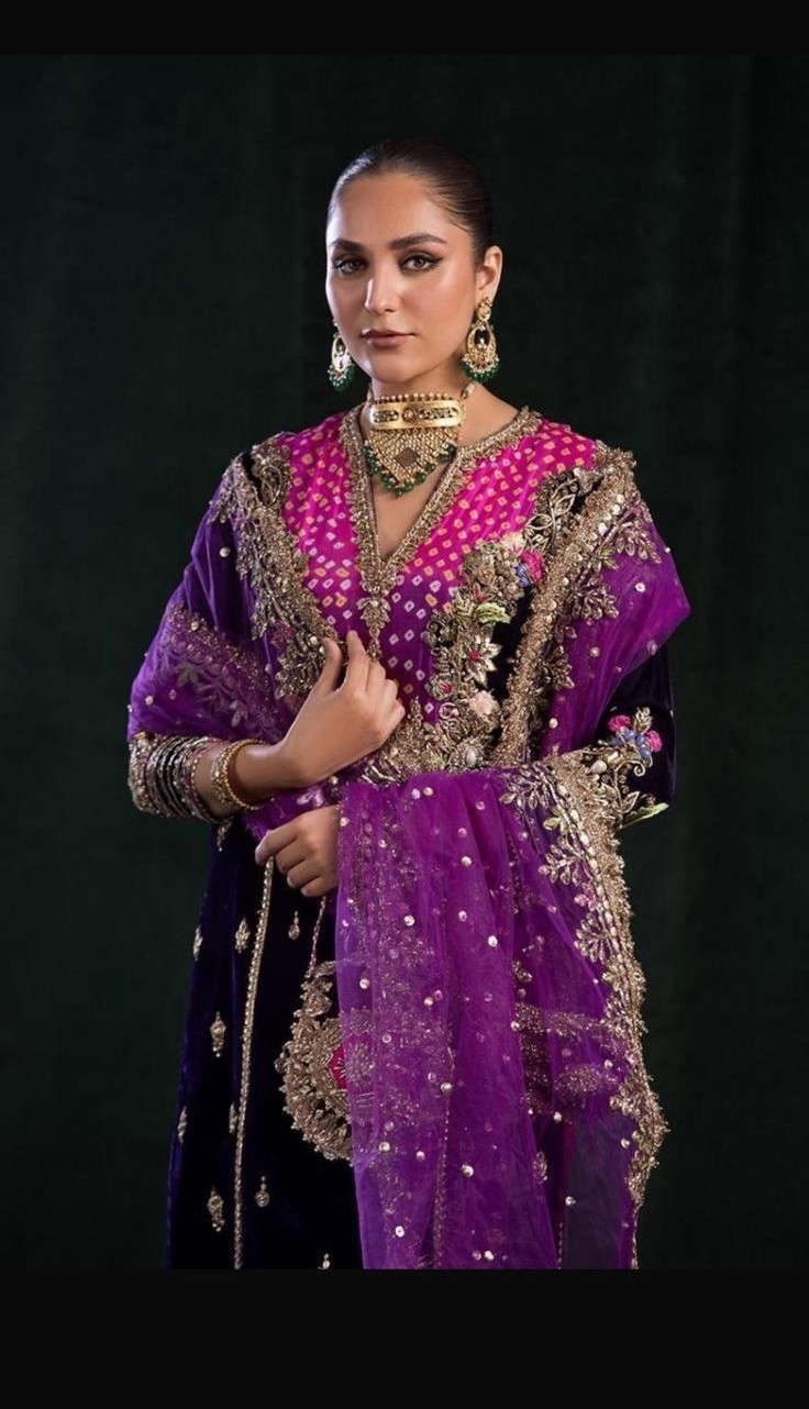 Handmade Women Pakistani Embroidered Salwar Kameez w/ Dupatta Chiffon M Purple