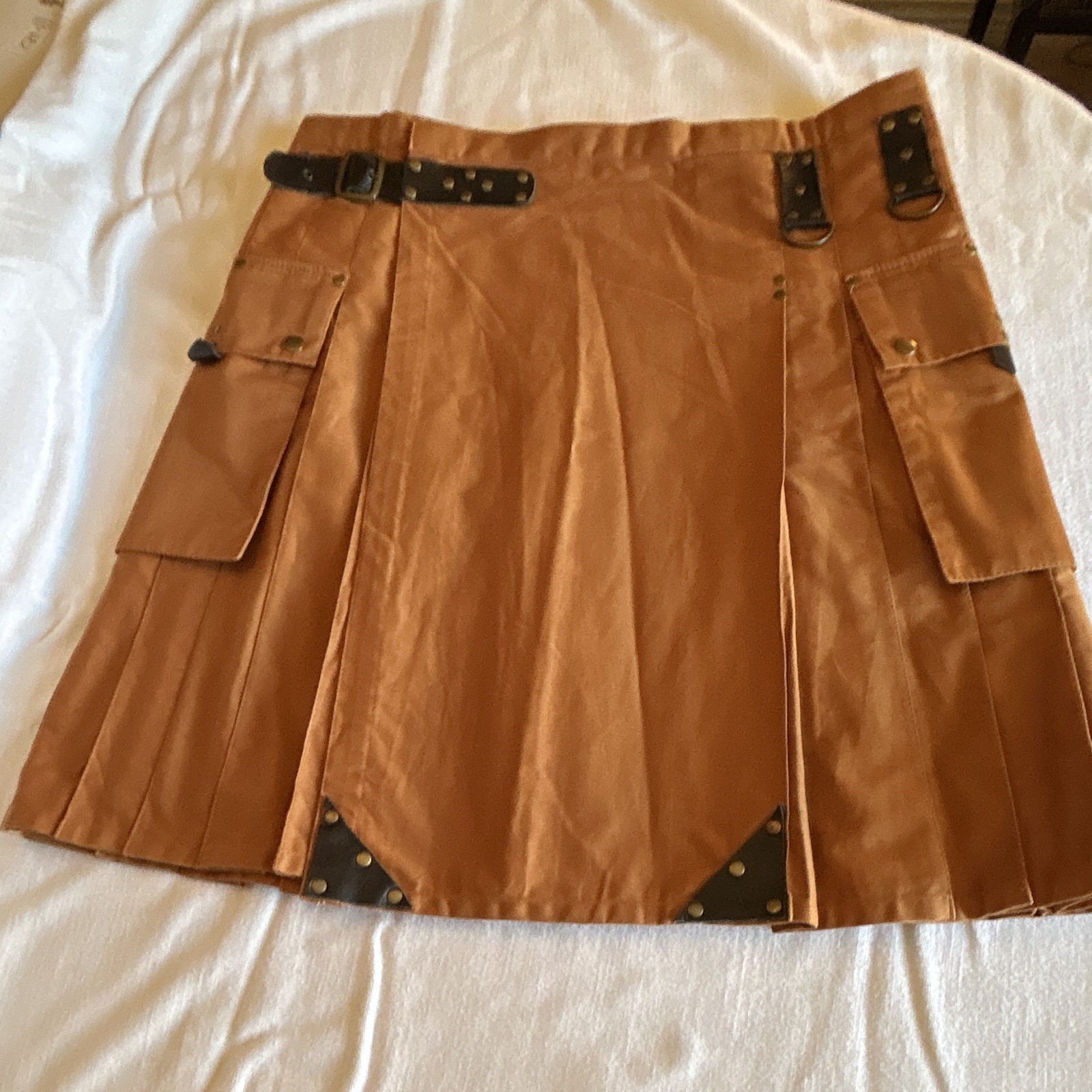 Brown Cotton Utility Kilt w/ Cargo Pockets & Buckle Straps Custom Size Men’s 40