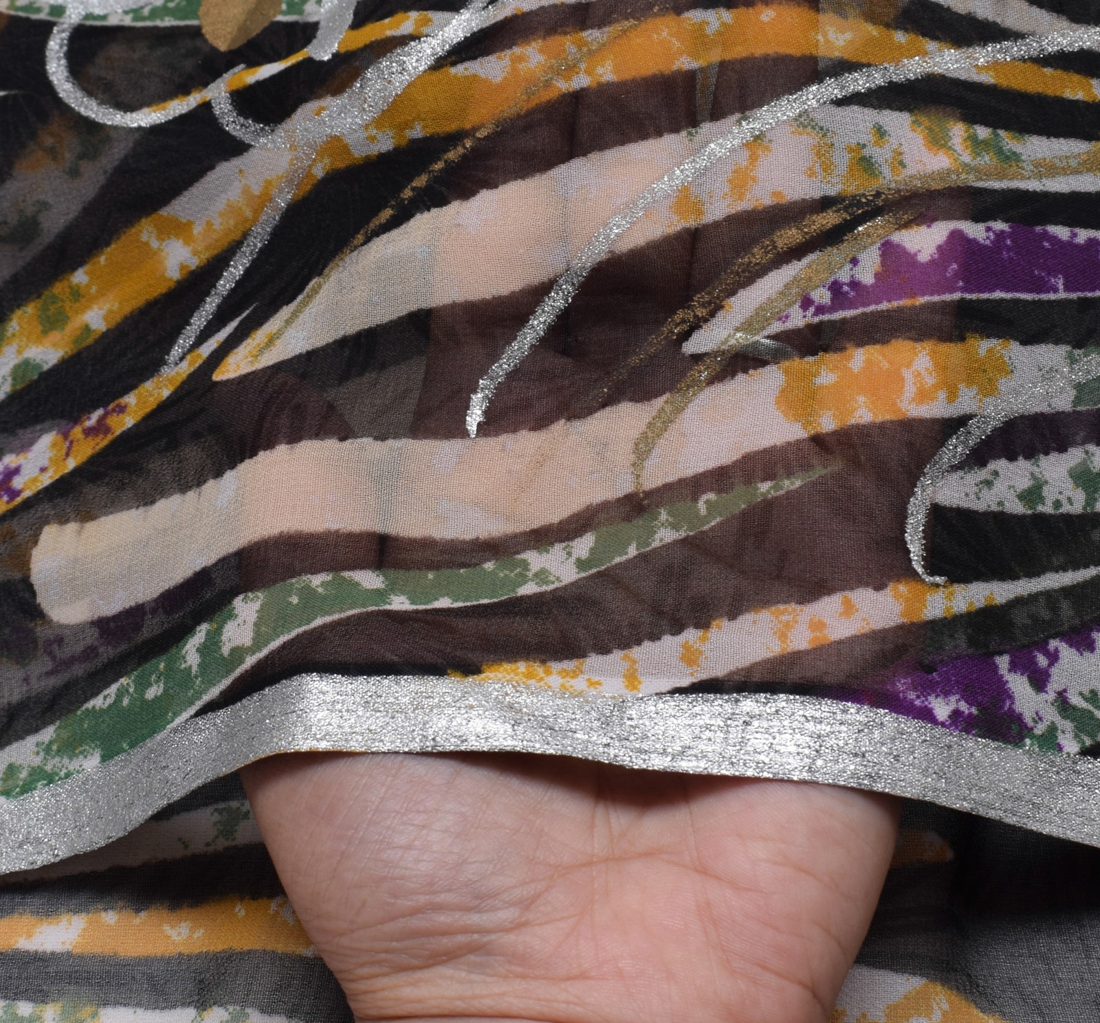 Sushila Vintage Multi-Color Sari Blend Georgette Silk Printed 5 YD Craft Fabric
