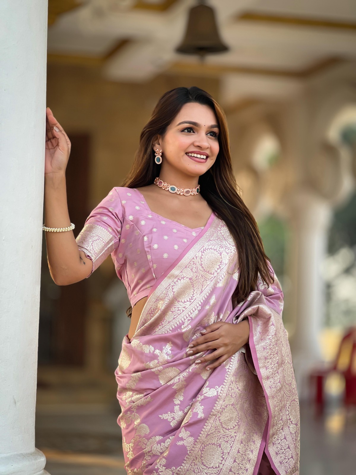 Presenting New Heavy Silk Saree With UN Stitched Blouse For Wedding Wear