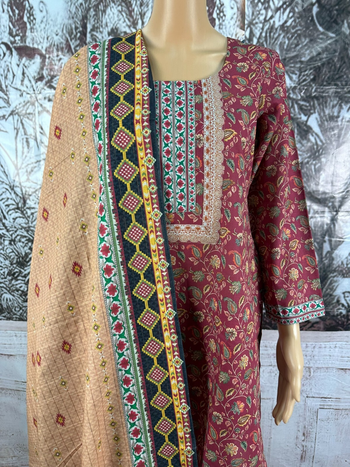 MTF THE WINTRY CITY DIGITAL IDENTIC PRINTED KHADDAR 3 PIECE READY TO WEAR