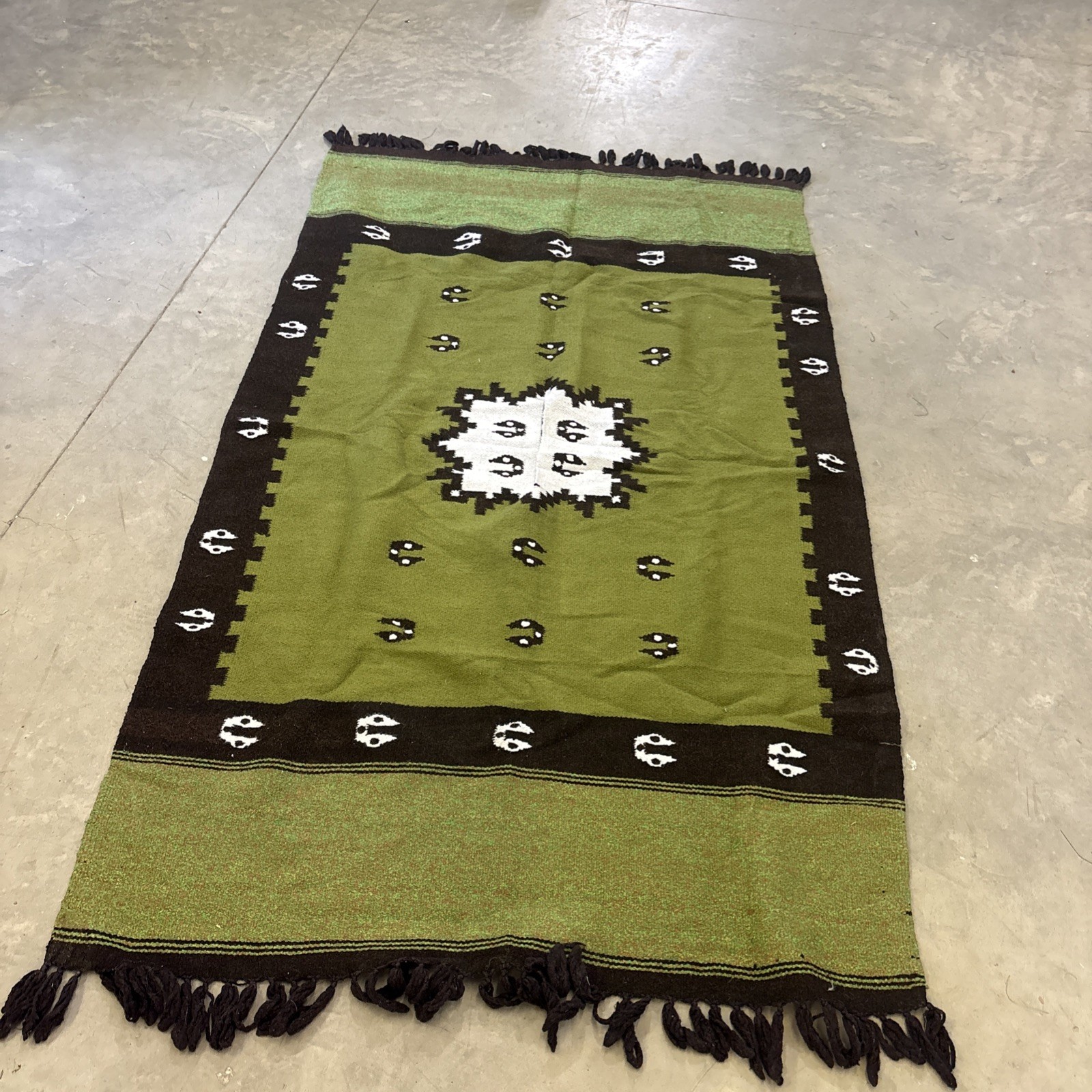 Vintage Heavy Wool Poncho Green Black White Mexican Gaban Blanket Fringe 🔥🔥🔥