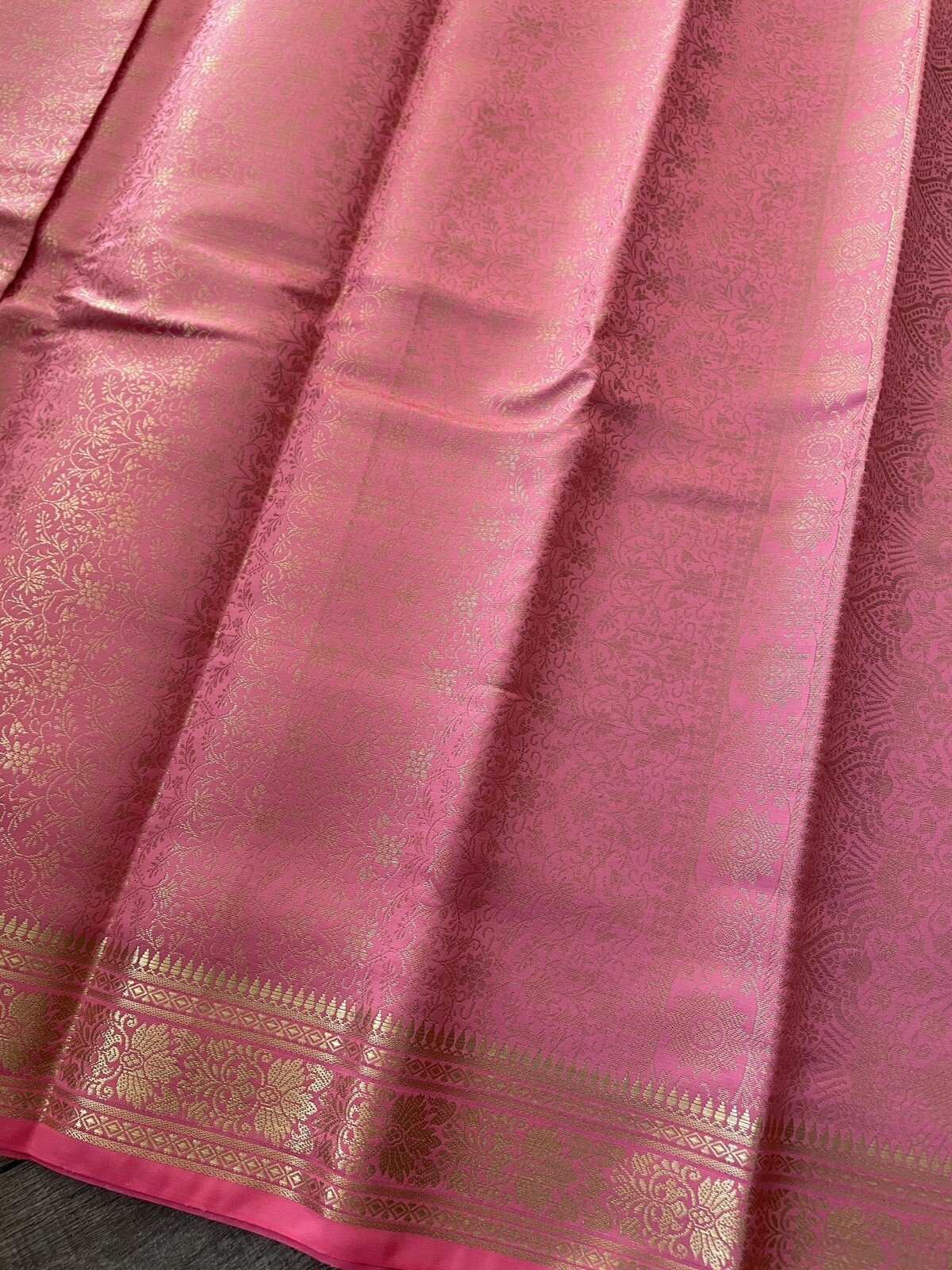 Indian Women’s NWT Brocade Artificial Silk Sari PINK/PEACH Golden Border SAREE